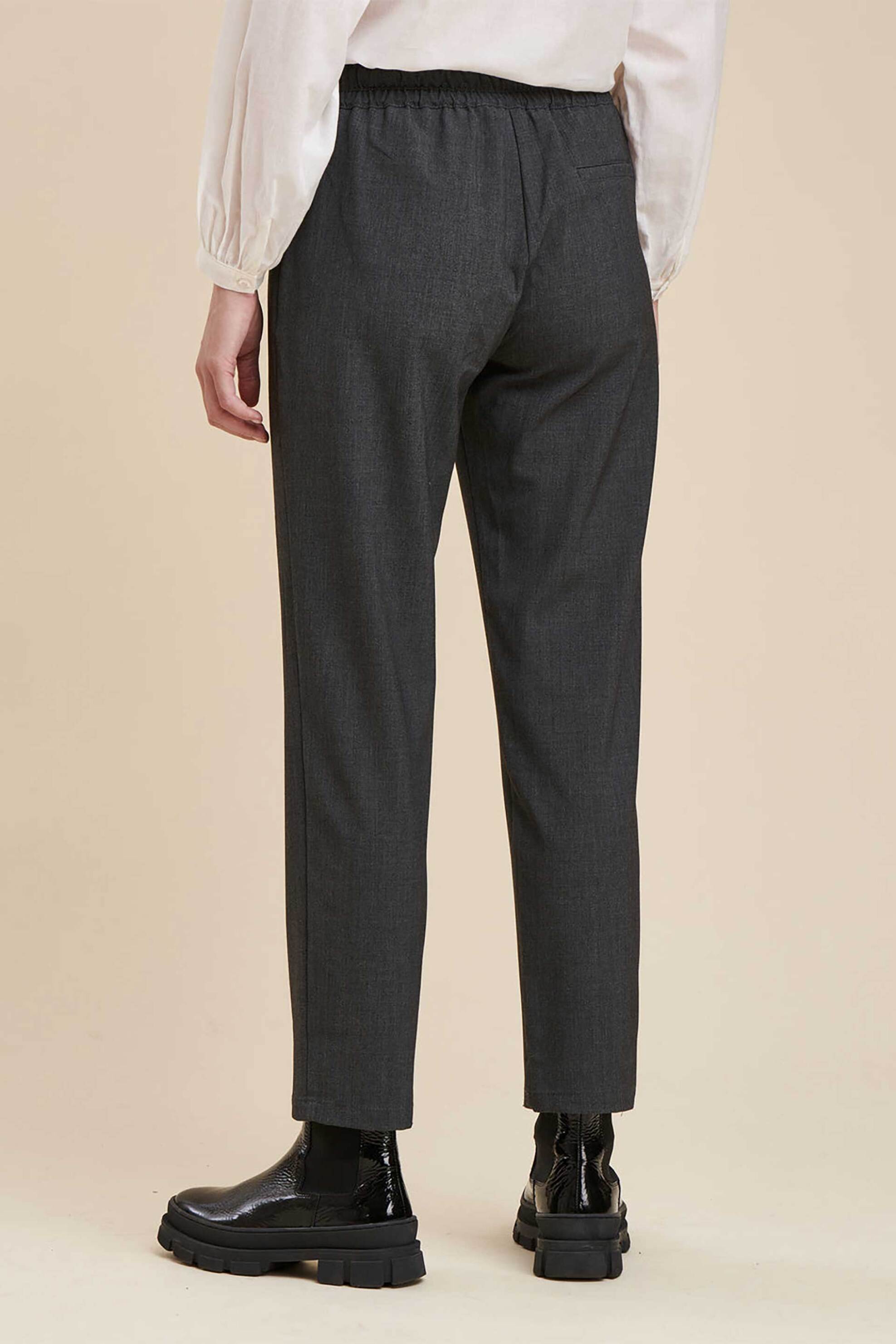 La Fée Maraboutée γυναικείο casual παντελόνι μονόχρωμο με ελαστική μέση με κορδόνι "Cascade" - FG-PA-CASCADE-E Ανθρακί φωτογραφία