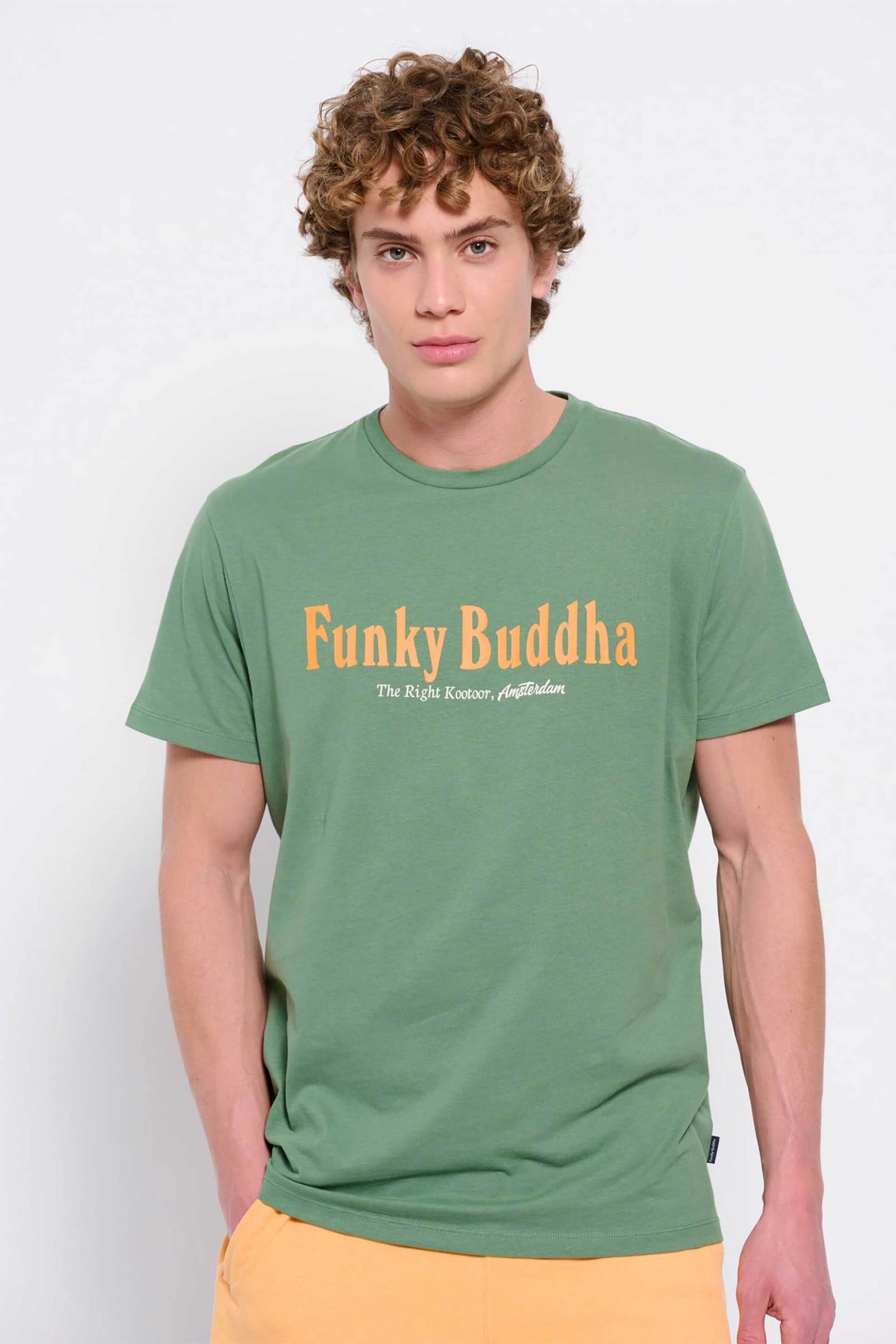 Ανδρική Μόδα > Ανδρικά Ρούχα > Ανδρικές Μπλούζες > Ανδρικά T-Shirts Funky Buddha ανδρικό βαμβακερό T-shirt μονόχρωμο με contrast logo print και logo label στο πλάι - FBM007-021-04 Πράσινο