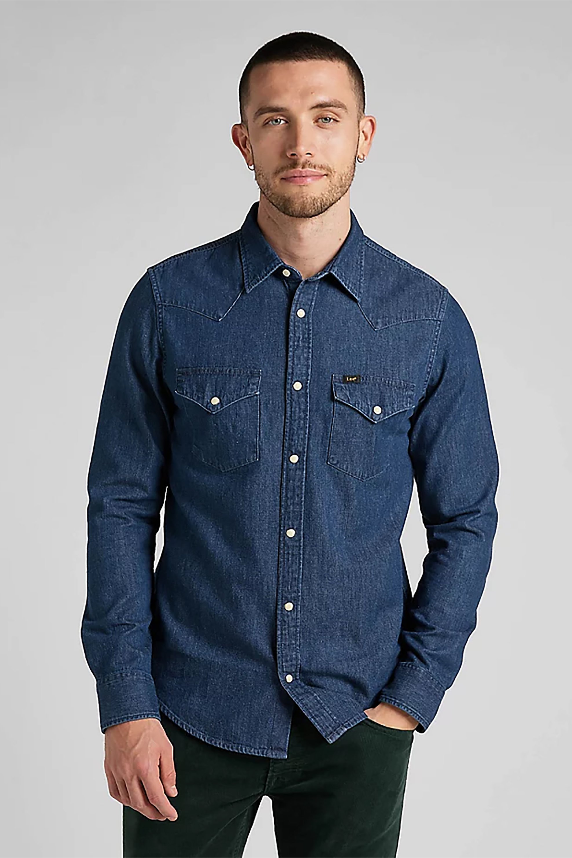 Lee ανδρικό denim πουκάμισο με flap τσέπες και logo patch Regular Fit - L66WCUVK Denim Blue Σκούρο