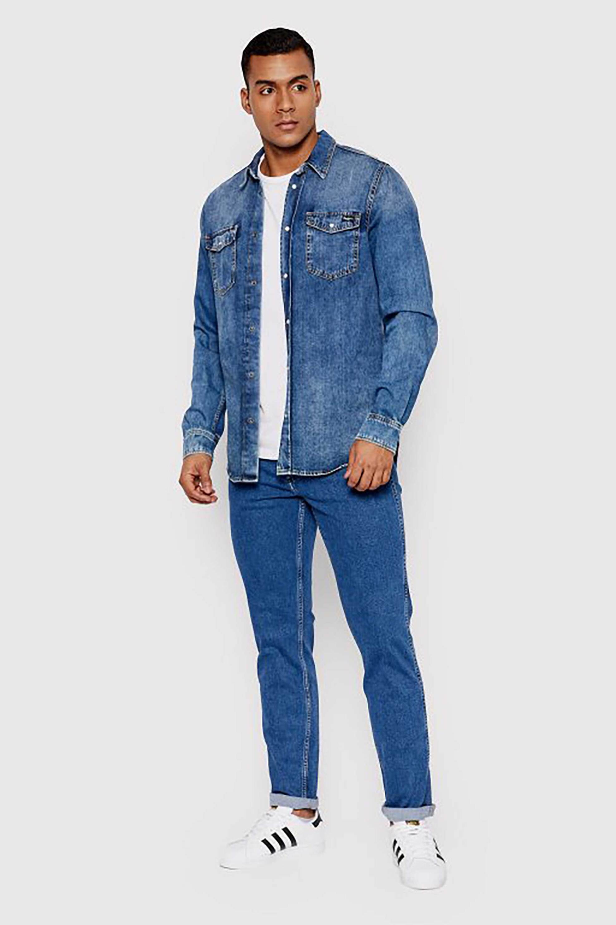 WRANGLER Wrangler® ανδρικό τζην παντελόνι μονόχρωμο με τσέπες και logo patch πίσω "Greensboro" - W15QYI39U Denim Blue