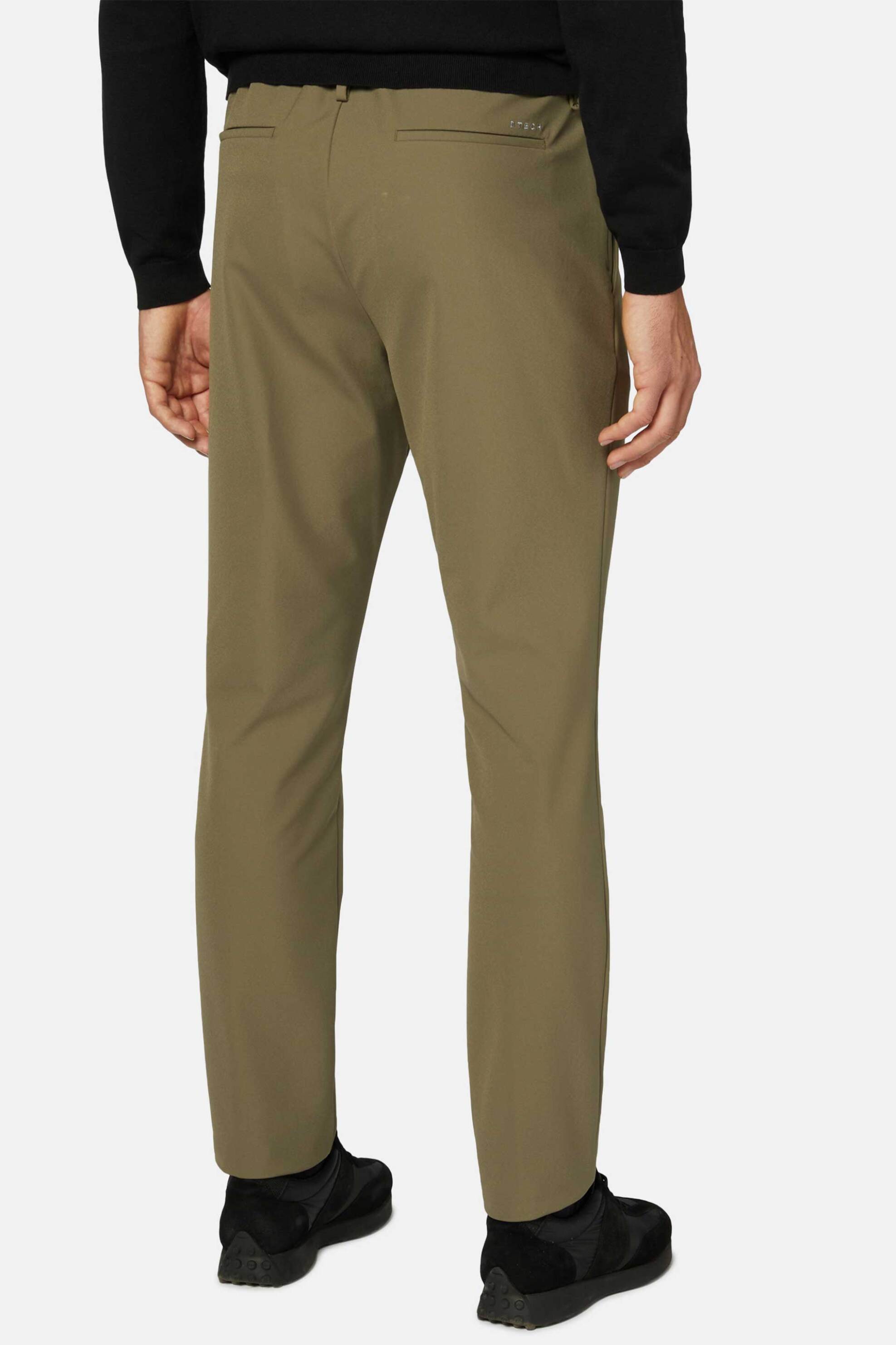 Boggi Milano ανδρικό παντελόνι μονόχρωμο με τσέπες και πιέτες μπροστά - BO23A025501 Χακί φωτογραφία