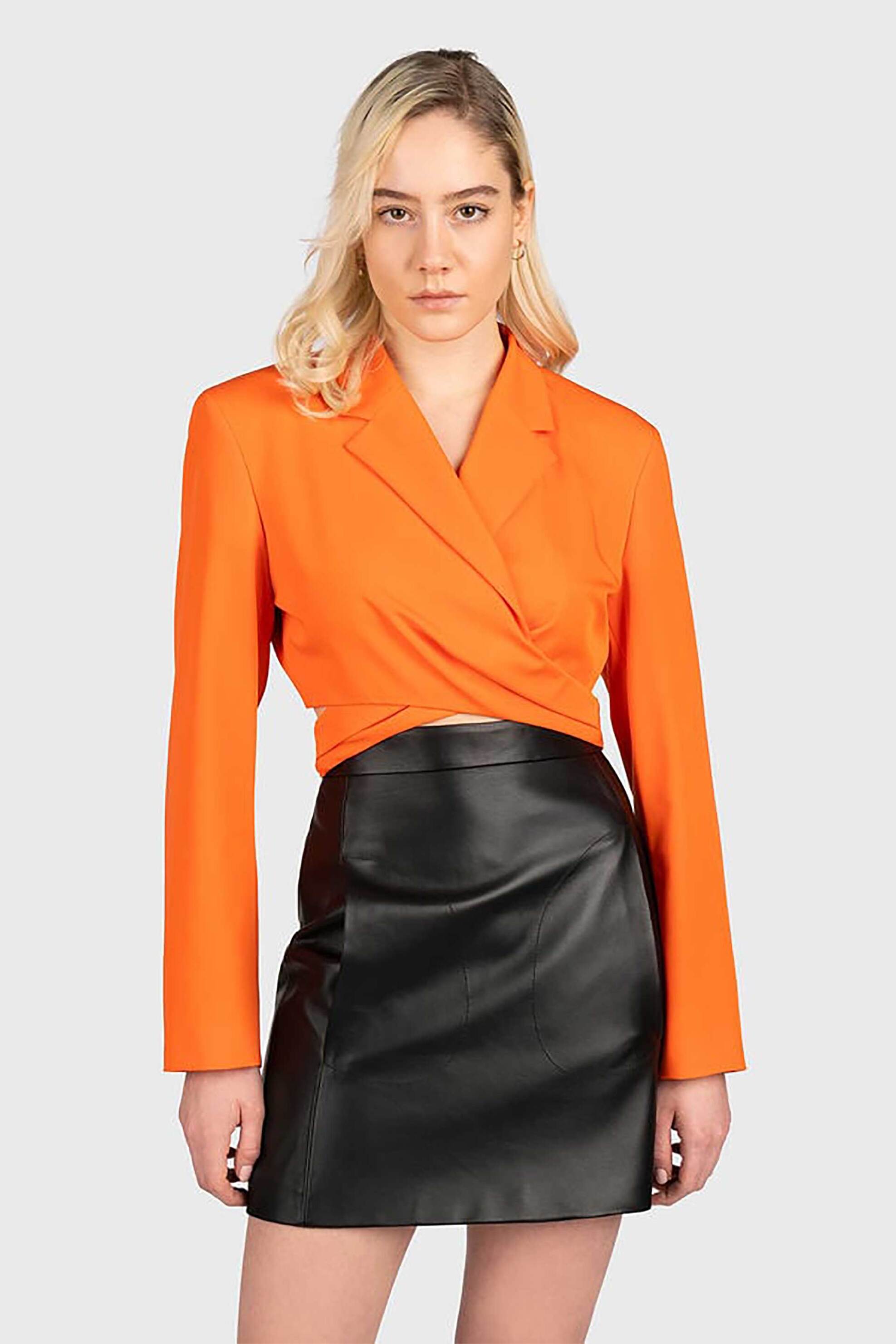 HUGO Hugo Boss γυναικείο σακάκι cropped μονόχρωμο με σταυρωτό κλείσιμο "Amusana" - 50487408 Πορτοκαλί