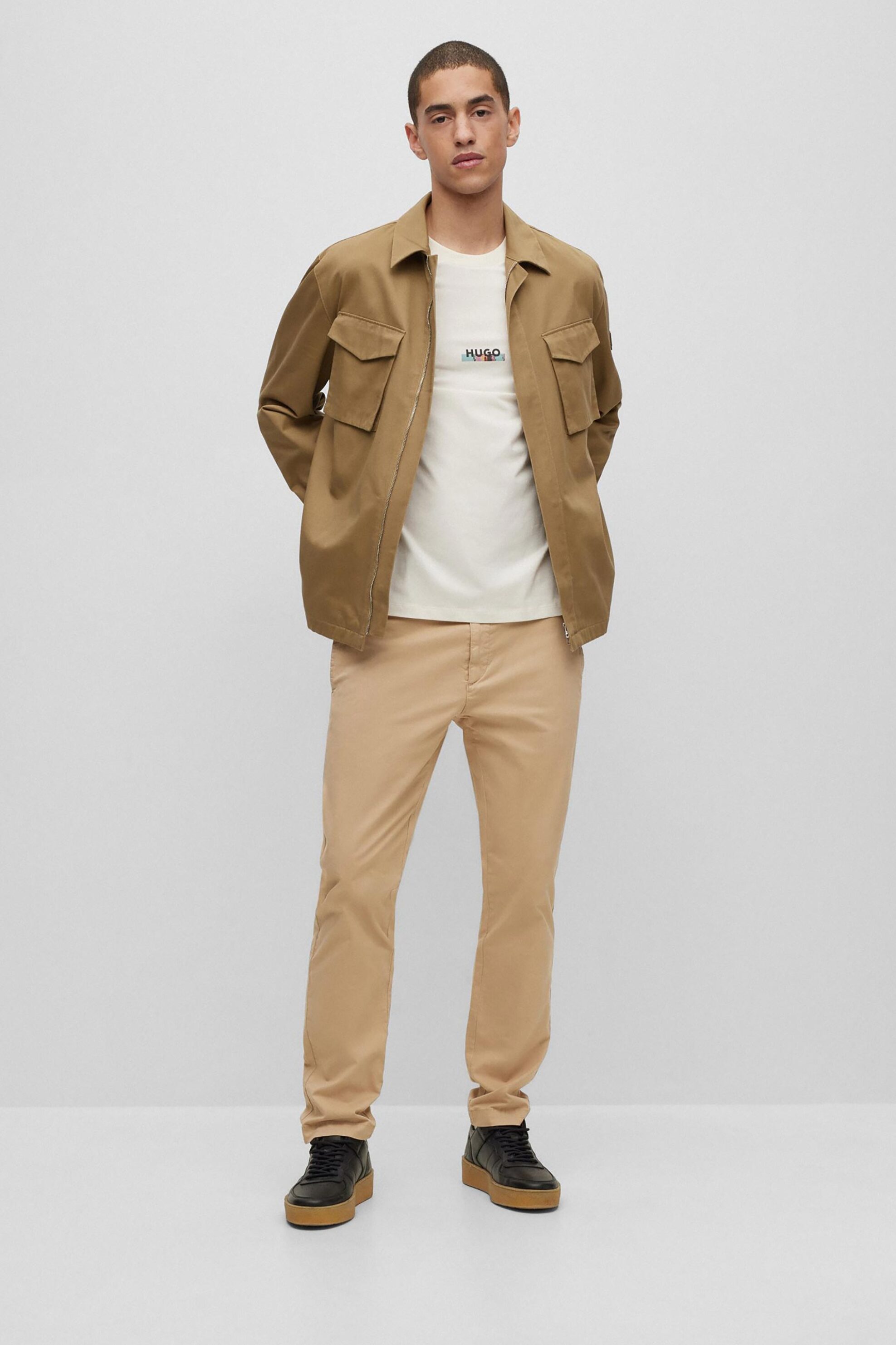 Hugo Boss ανδρικό chino παντελόνι με θηλιές για ζώνη Slim Fit "David" - 50468314 Καμηλό