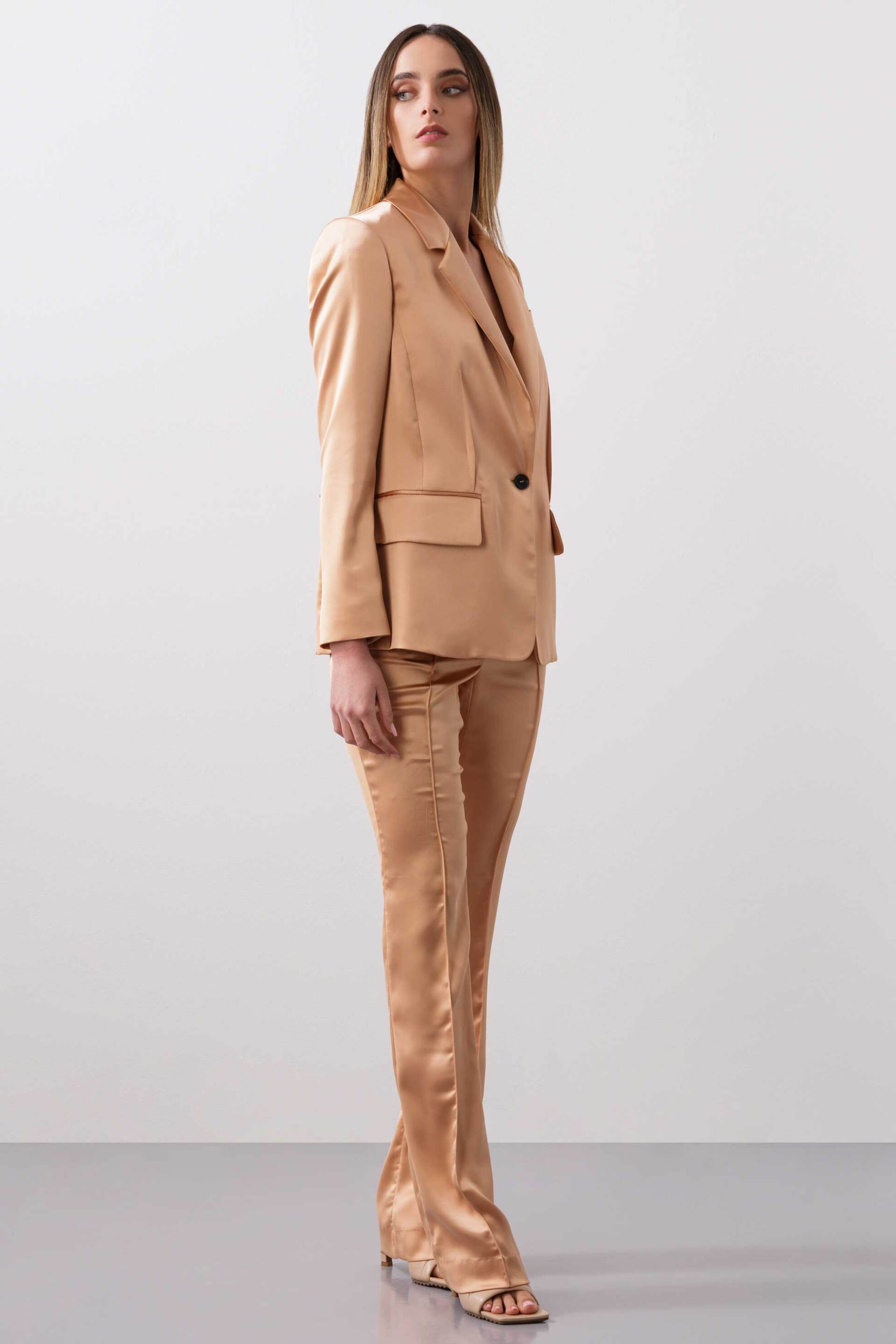 BCBGMAXAZRIA BCBGMAXAZRIA γυναικείο σατέν σακάκι με λεπτομέρεια στην πλάτη - 23SRJ193VI06 Σομόν - 3