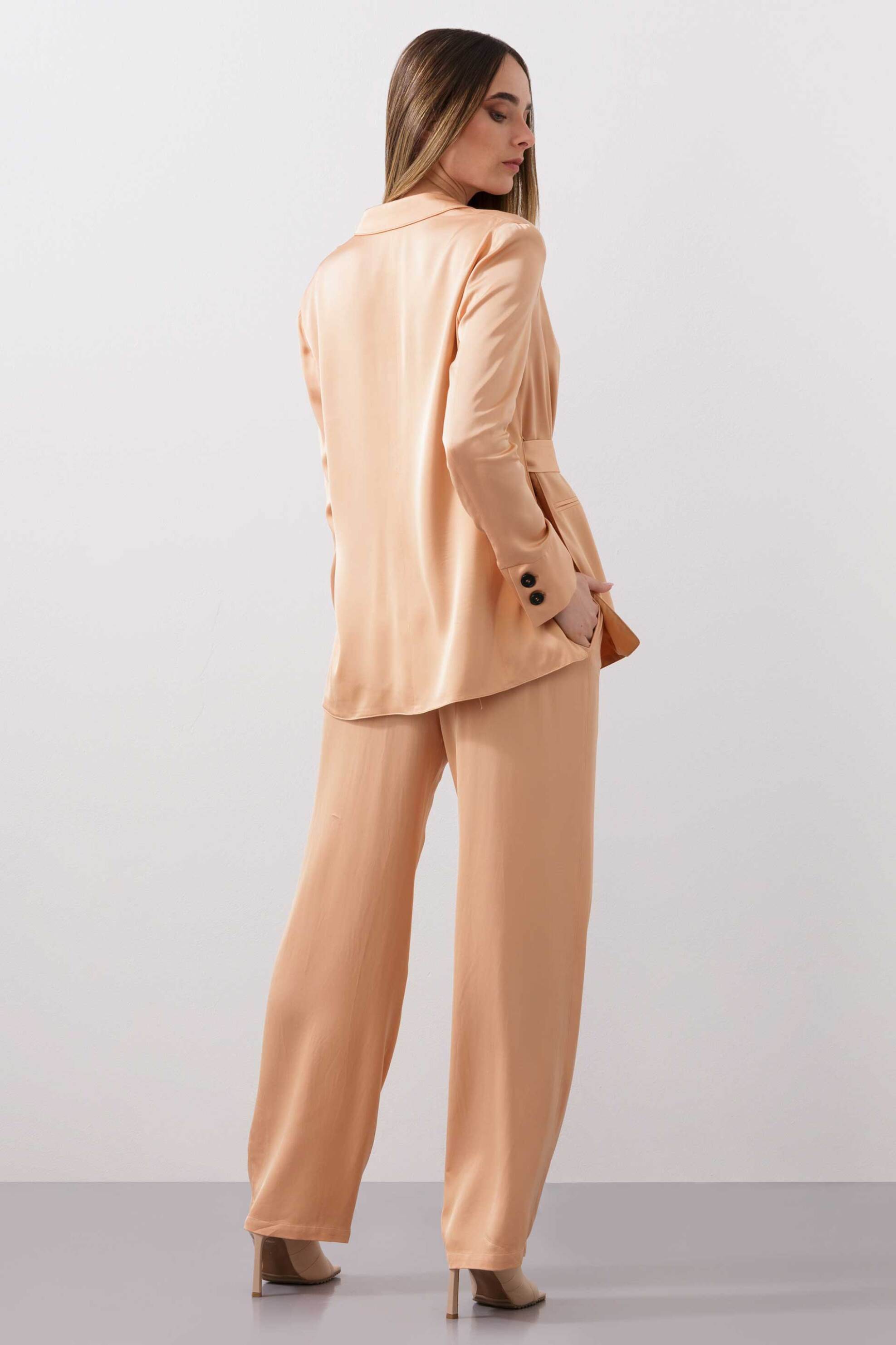 Bcbgmaxazria Γυναικείο Σατέν Σακάκι με Ζώνη - 23Srj039Vi09 Σομόν