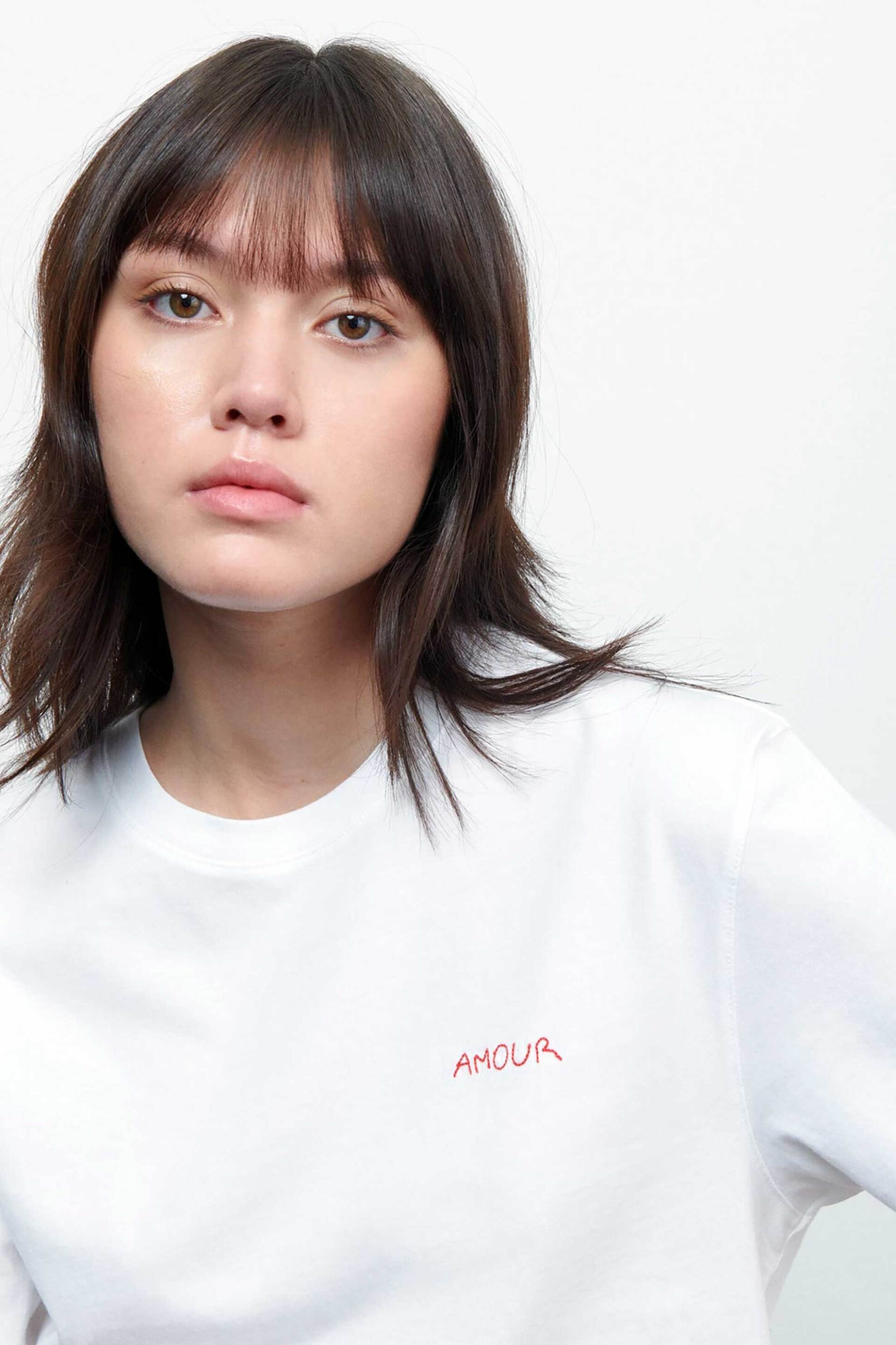 Maison Labiche γυναικείο βαμβακερό T-shirt μονόχρωμο με κεντημένο lettering "Amour Popincourt" - QWPOPINAMOUR Λευκό φωτογραφία