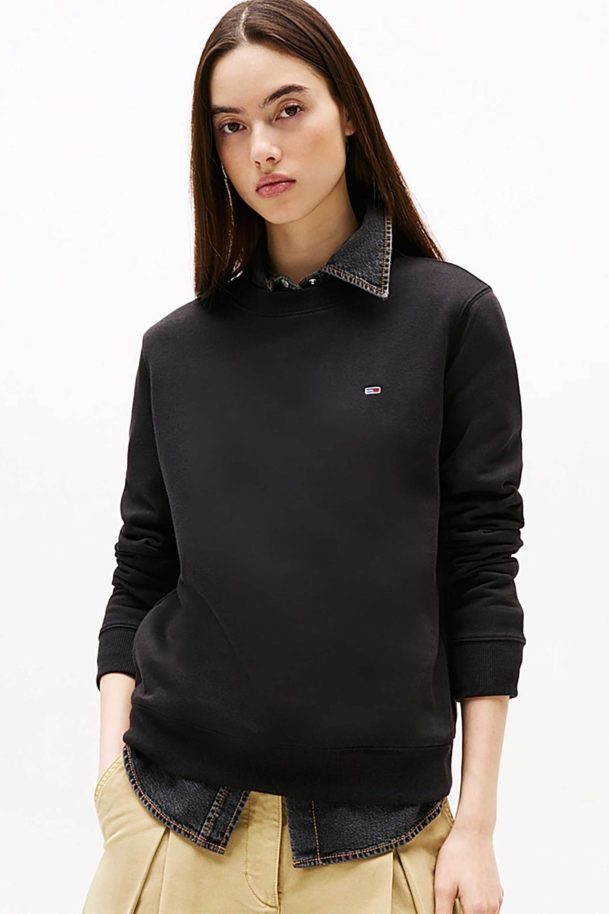 Tommy Jeans γυναικείο πουλόβερ μονόχρωμο με κεντημένο λογότυπο Regular Fit