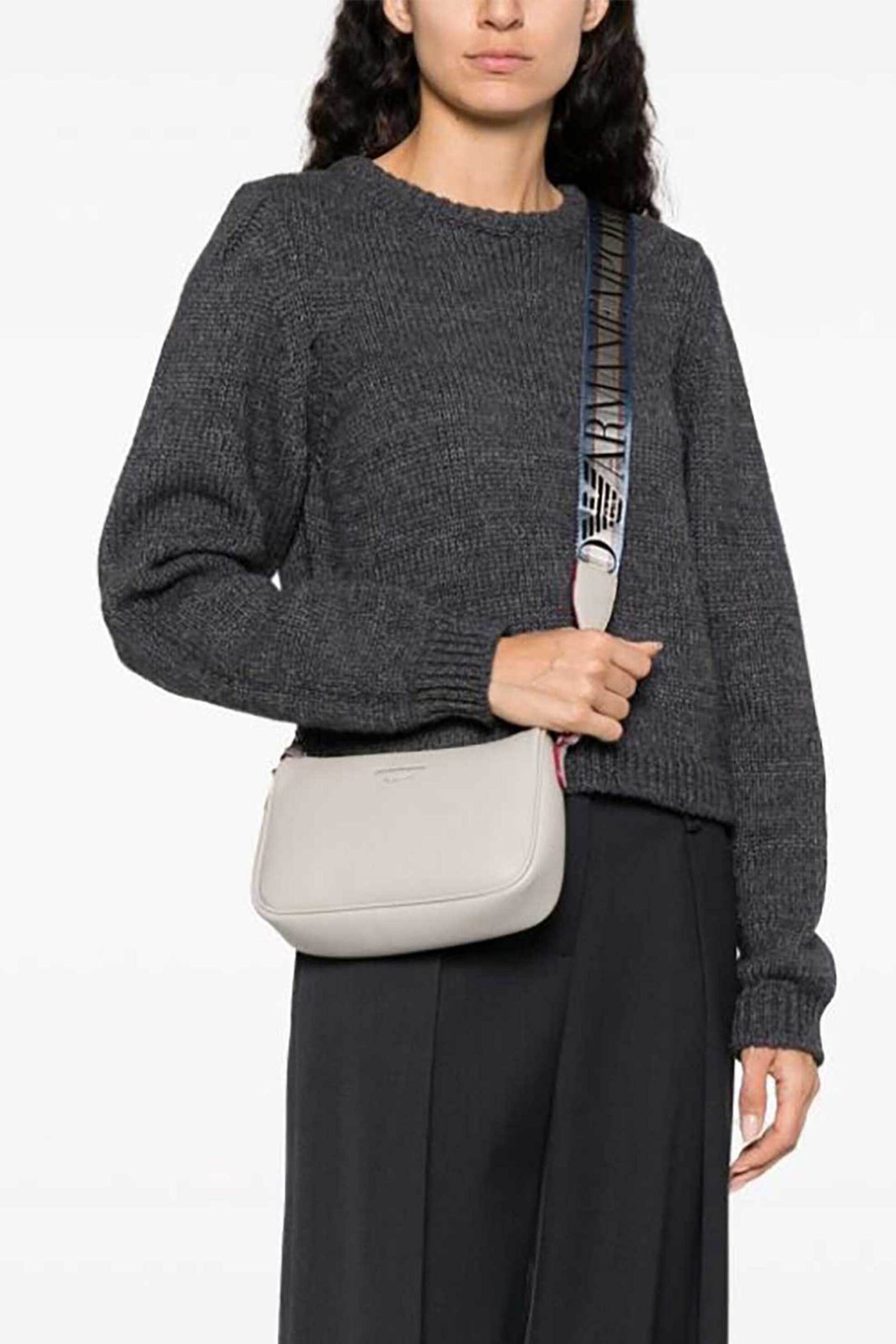 Emporio Armani γυναικεία τσάντα baguette με contrast σταμπωτό λογότυπο μονόχρωμη - Y3H293YFO5E Γκρι