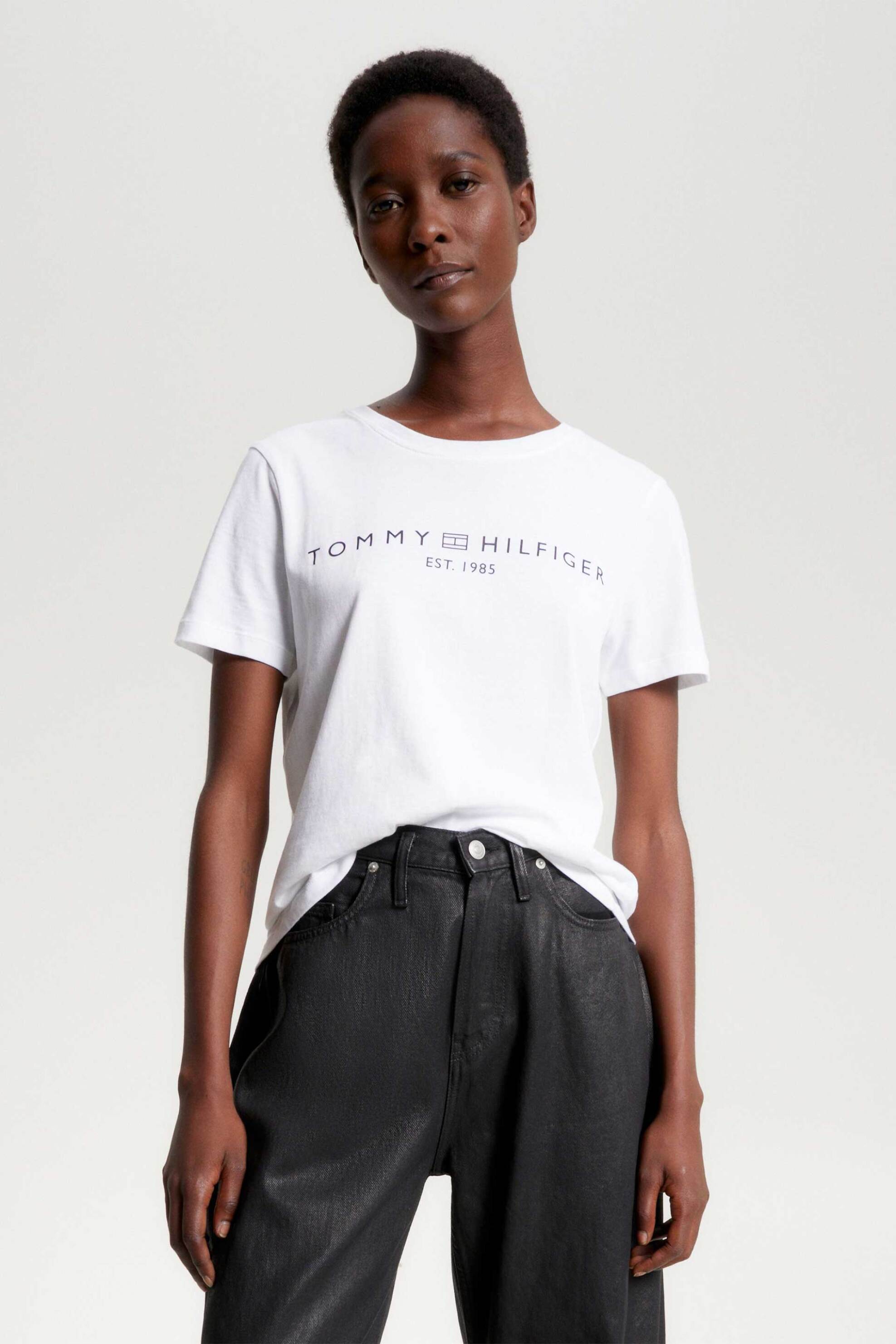 Γυναίκα > ΡΟΥΧΑ > Tops > T-Shirts Tommy Hilfiger γυναικείο βαμβακερό T-shirt μονόχρωμο με contrast logo print και κεντημένη λεπτομέρεια - WW0WW40276 Λευκό
