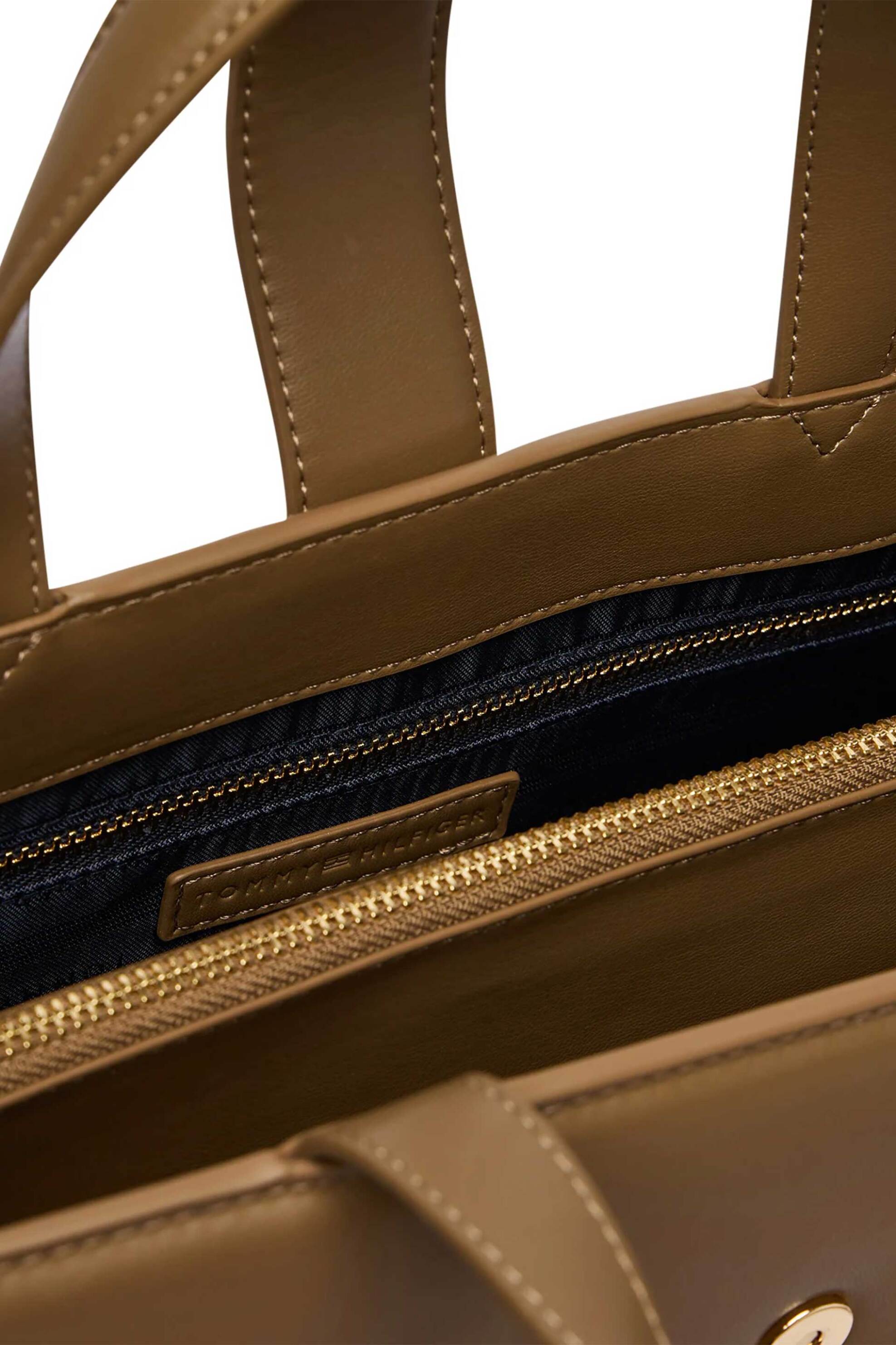 Tommy Hilfiger Τσάντα Χειρός με Μεταλλικό Λογότυπο Th Heritage Satchel - Aw0Aw18287 Καφέ
