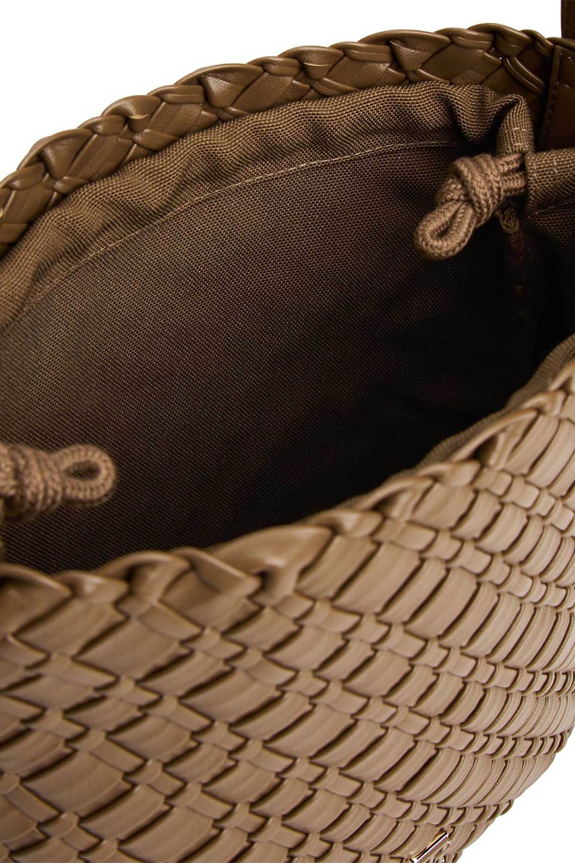 Tommy Hilfiger Γυναικεία Τσάντα Ώμου με Μεταλλικό Monogram Και Πλεκτό Σχέδιο Th Braided - Aw0Aw18160 Καφέ
