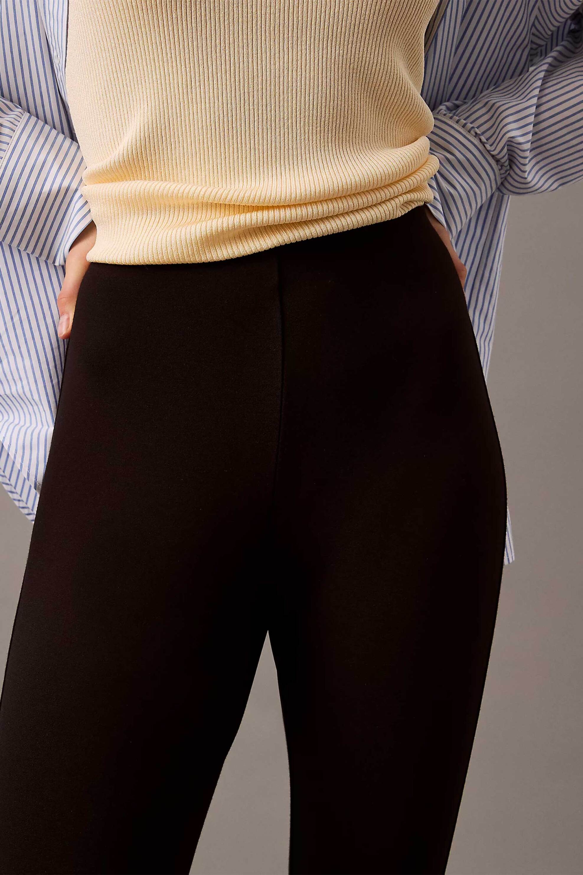 Calvin Klein γυναικείο ελαστικό παντελόνι Skinny Fit - LV044B691G Μαύρο φωτογραφία