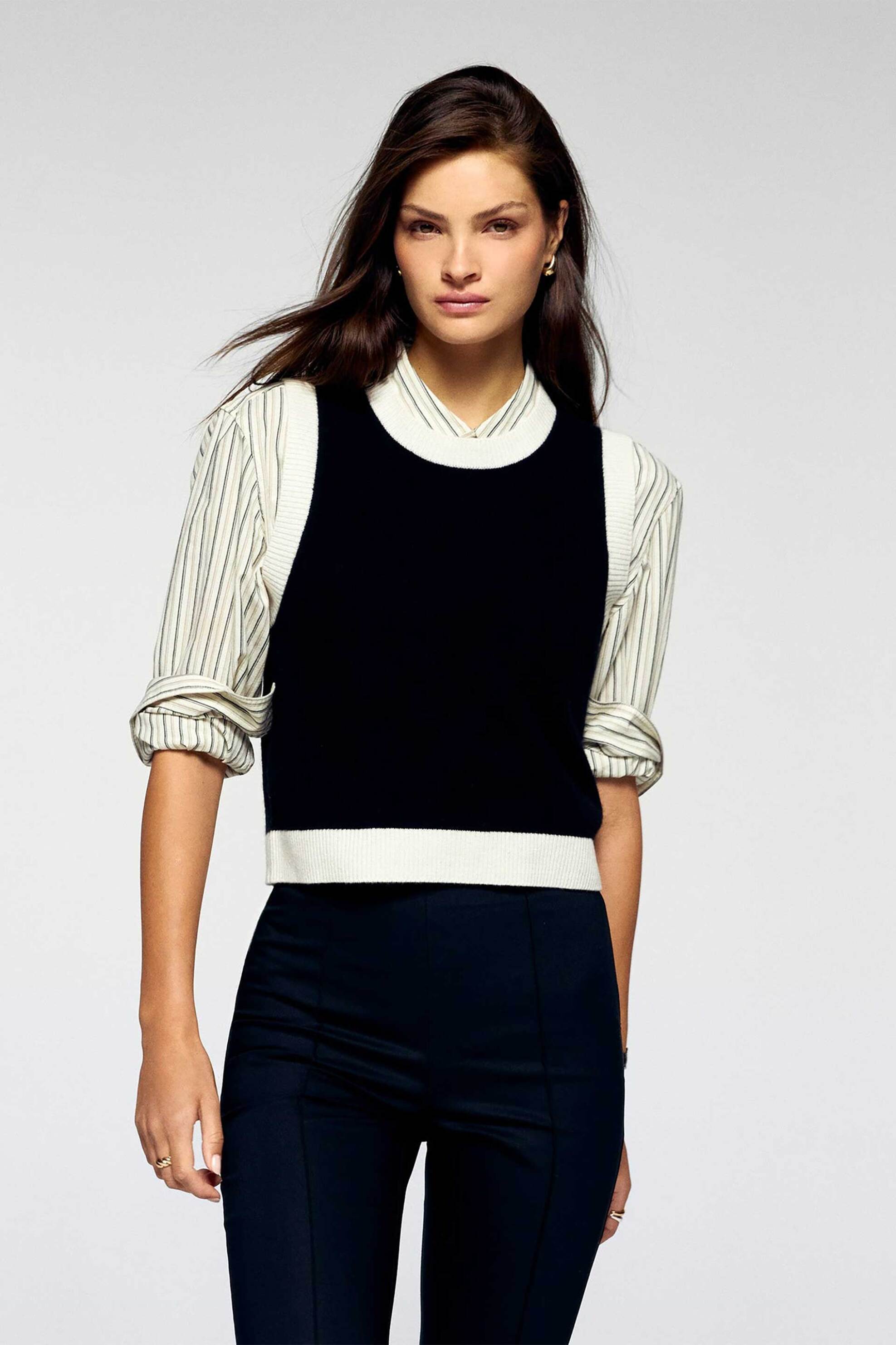 From Future γυναικείο πλεκτό αμάνικο από κασμίρι - 2501WPS03359W Μαύρο φωτογραφία