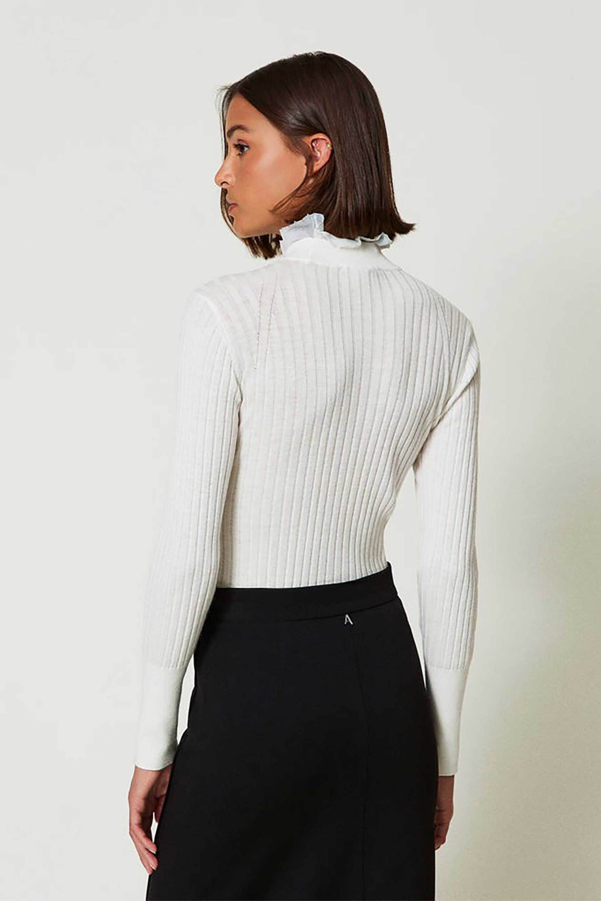 Actitude By Twinset γυναικεία πλεκτή μπλούζα με λεπτομέρεια στην λαιμόκοψη - 242AP3151 Εκρού φωτογραφία