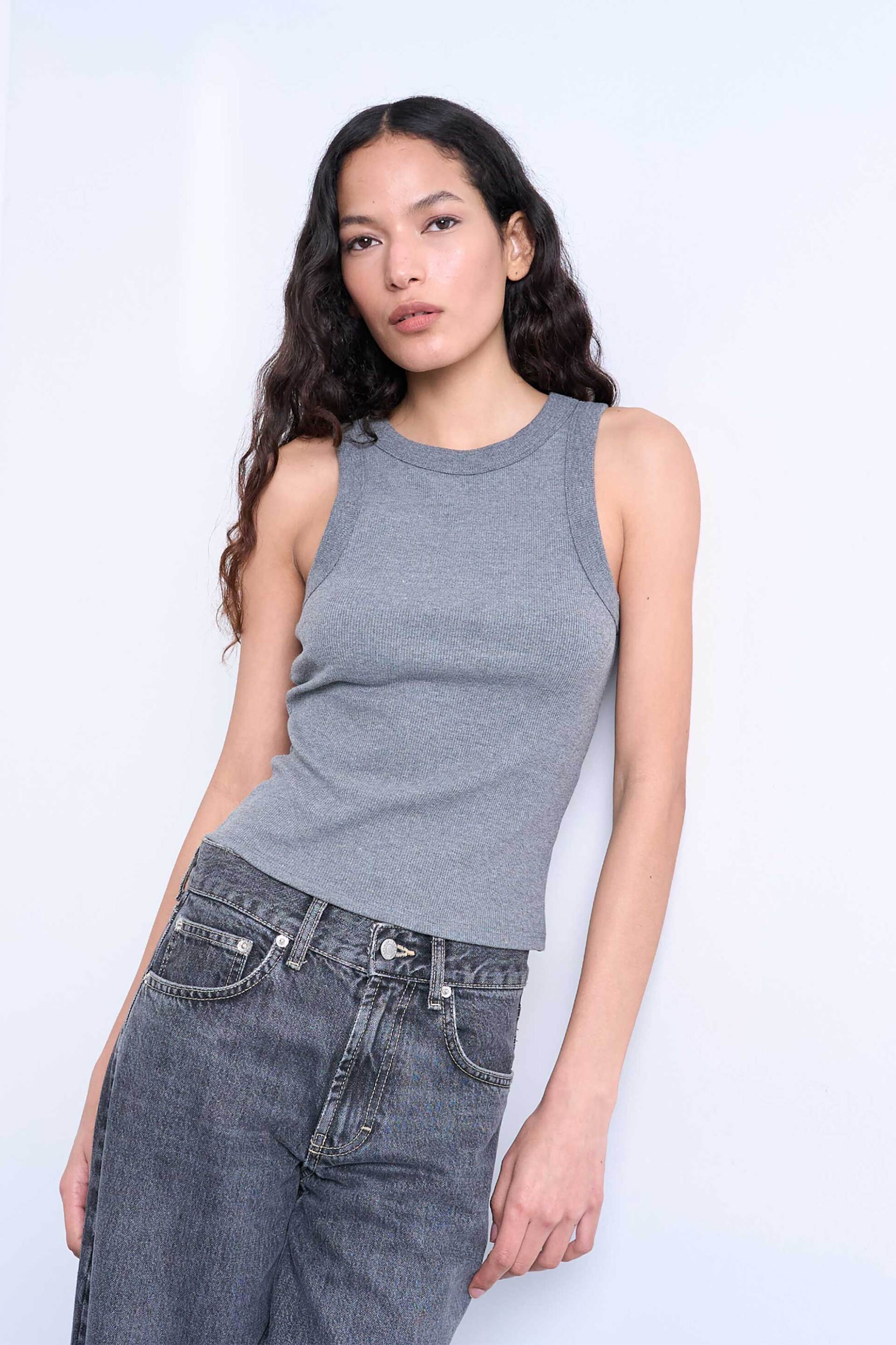 Topshop γυναικείο τοπ μονόχρωμο αμάνικο "Μary" - 31000872 Γκρι