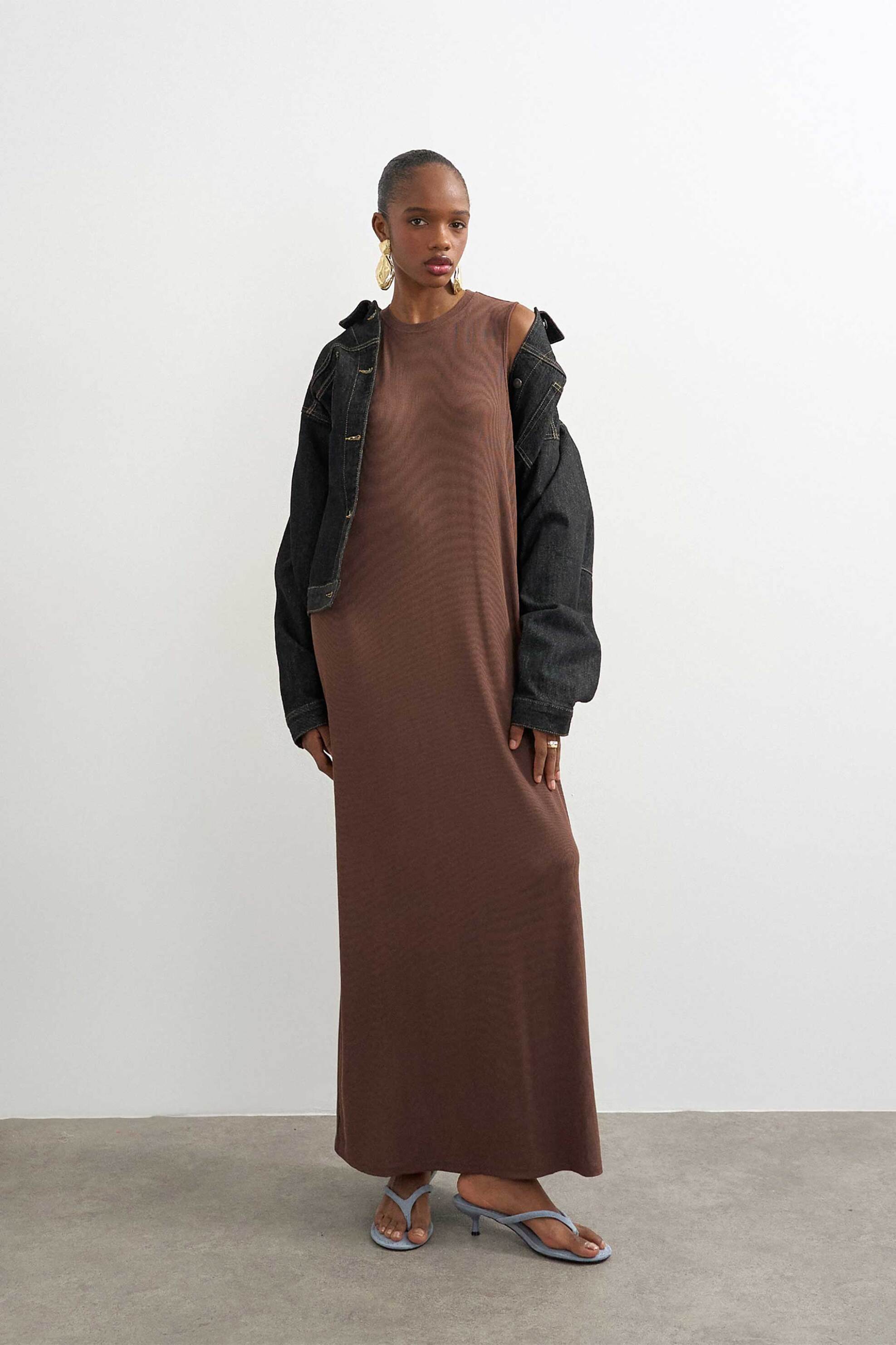 Topshop γυναικείο maxi φόρεμα αμάνικο "Margo" - 31000876 Καφέ