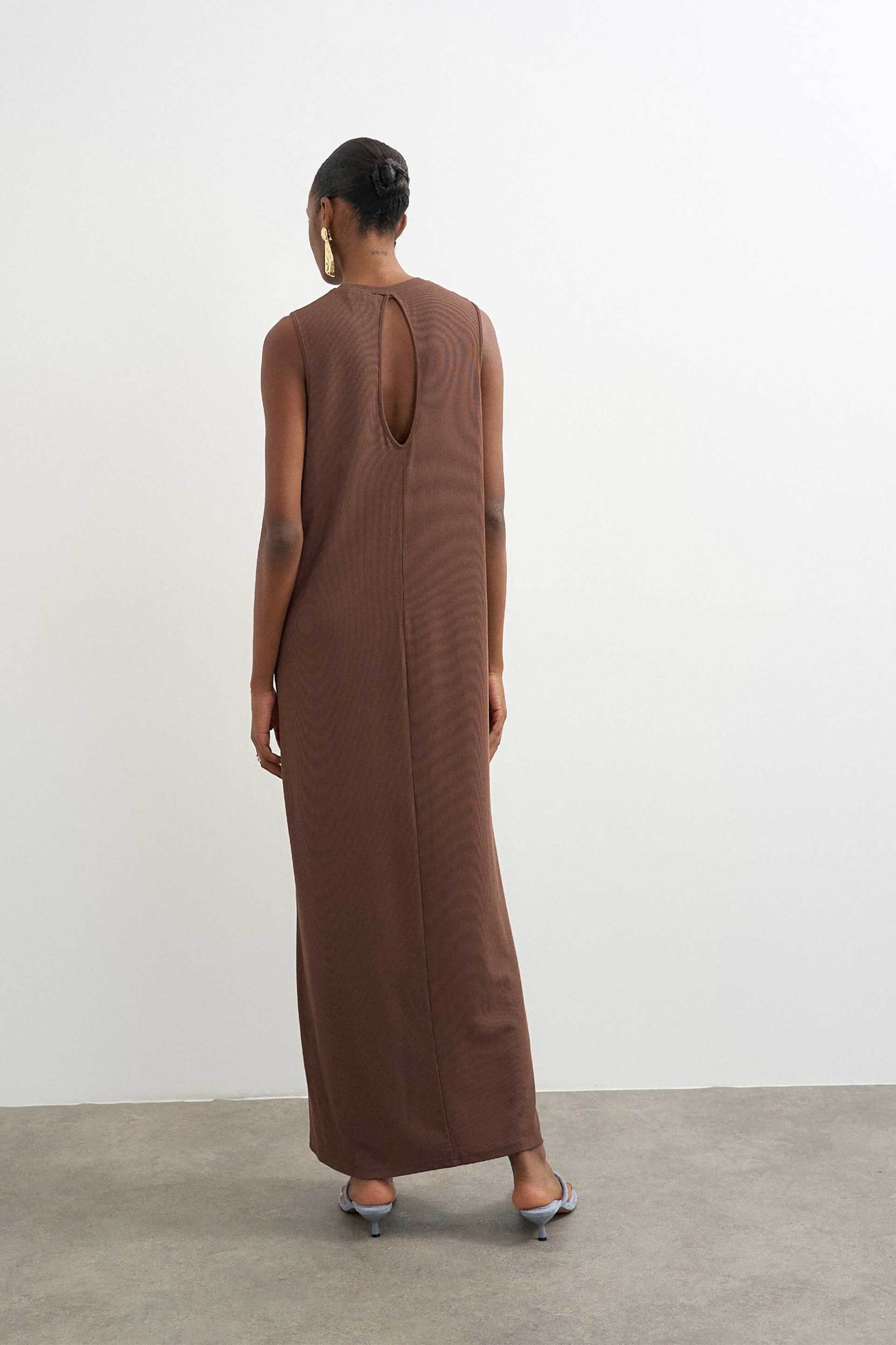 Topshop Γυναικείο Maxi Φόρεμα Αμάνικο Margo - 31000876 Καφέ