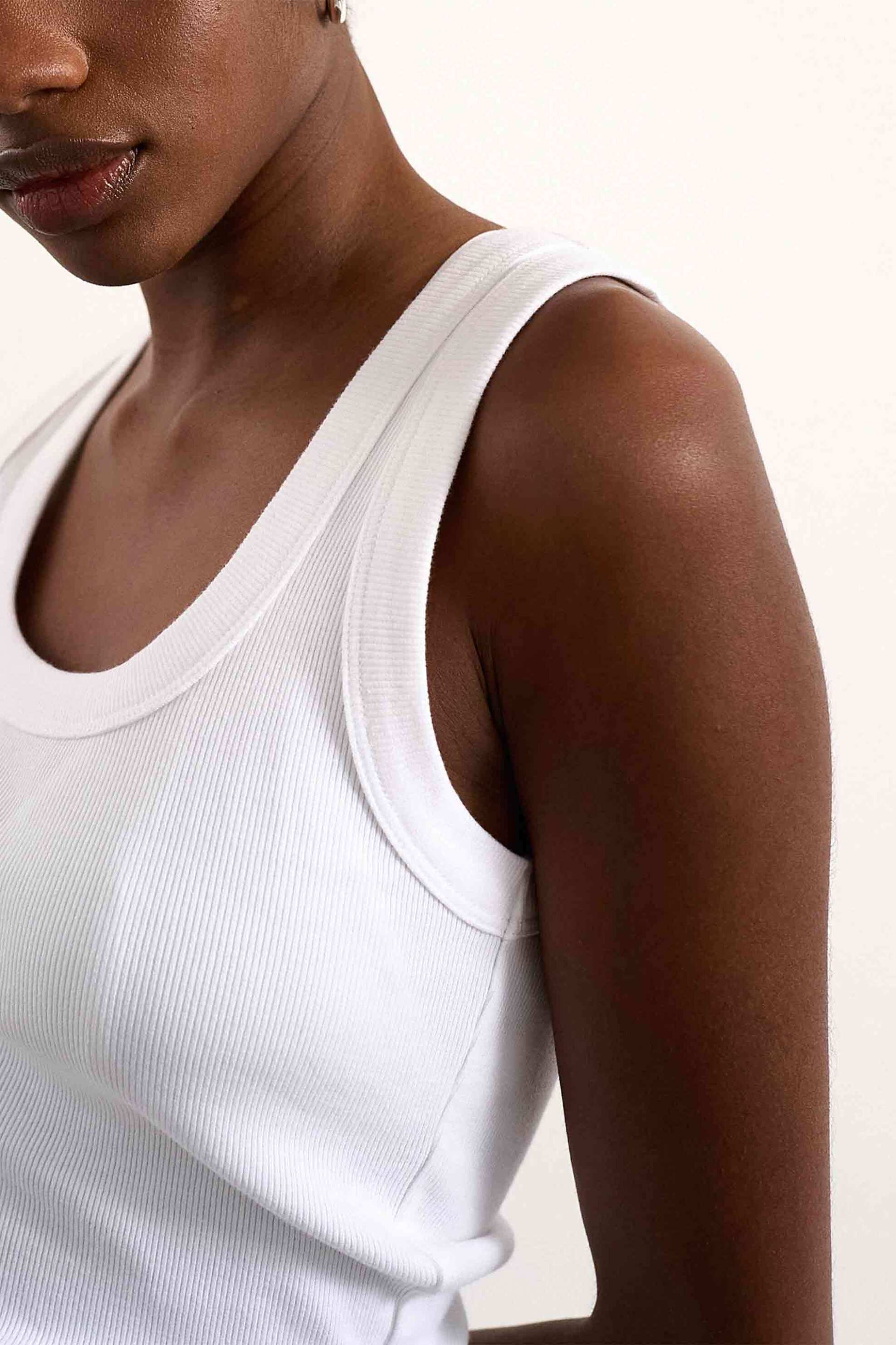 Topshop γυναικείο τοπ μονόχρωμο αμάνικο 