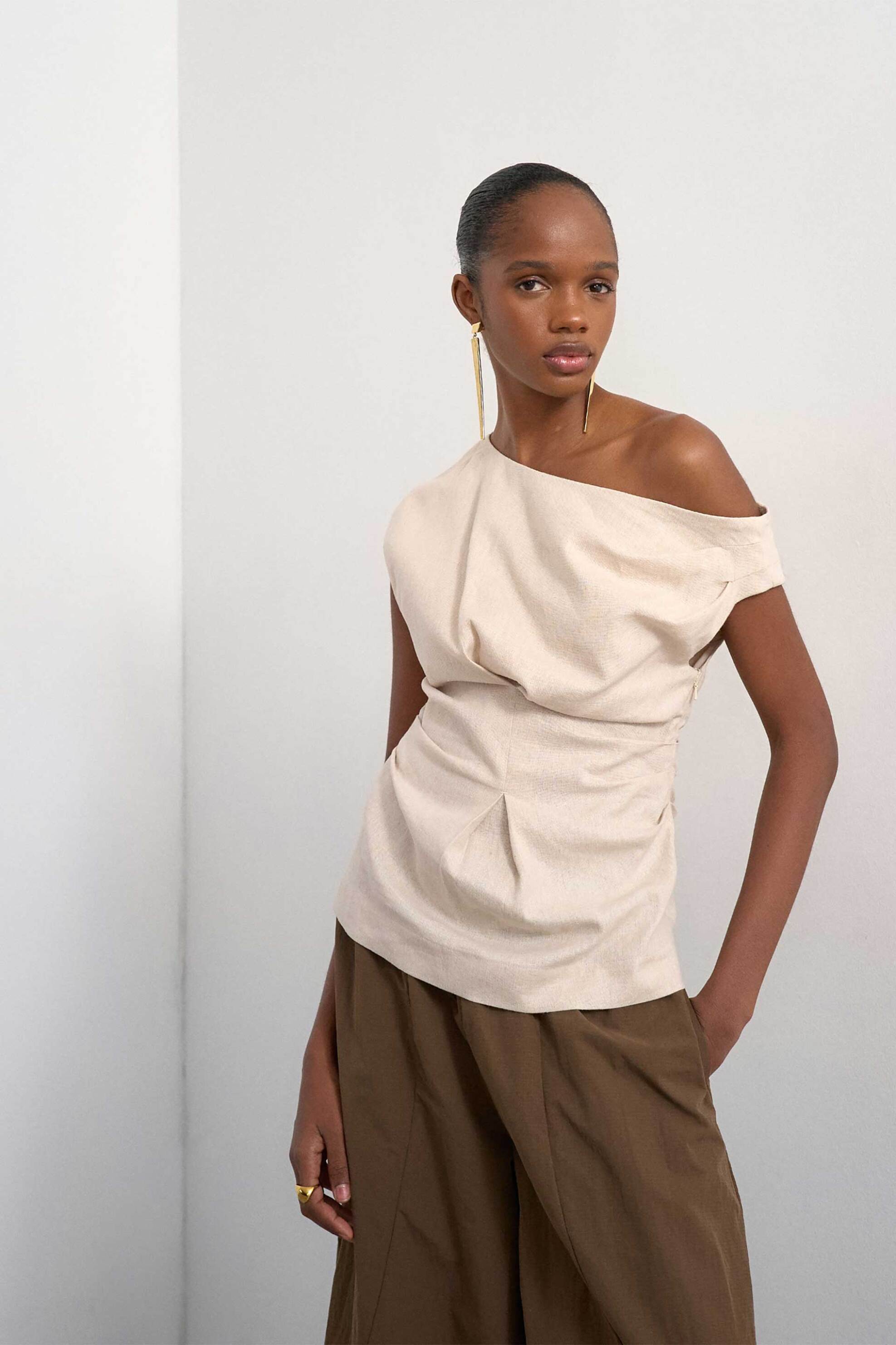 Topshop γυναικεία μπλούζα με ασύμμετρο πάνω μέρος 