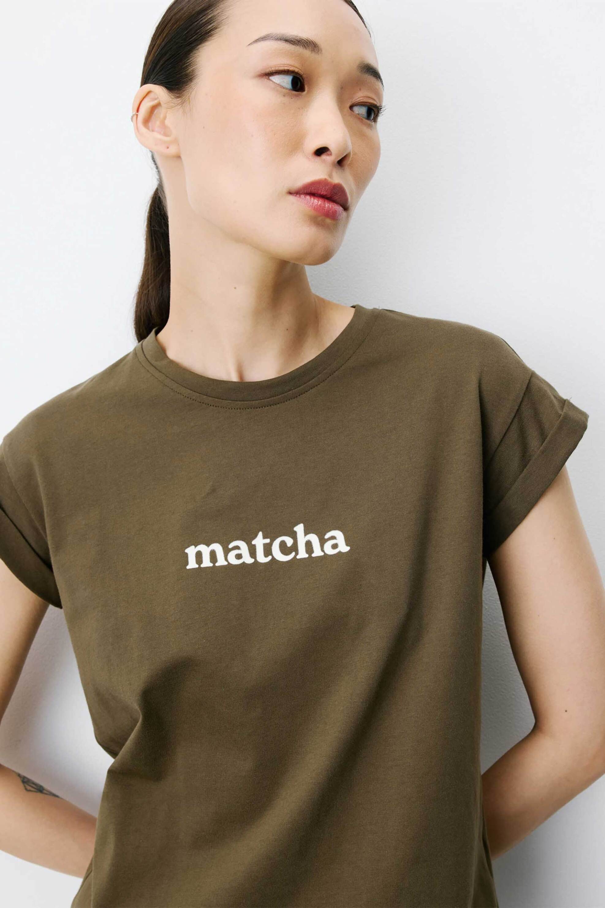 Grace & Mila γυναικείο T-shirt μονόχρωμο με letter print 