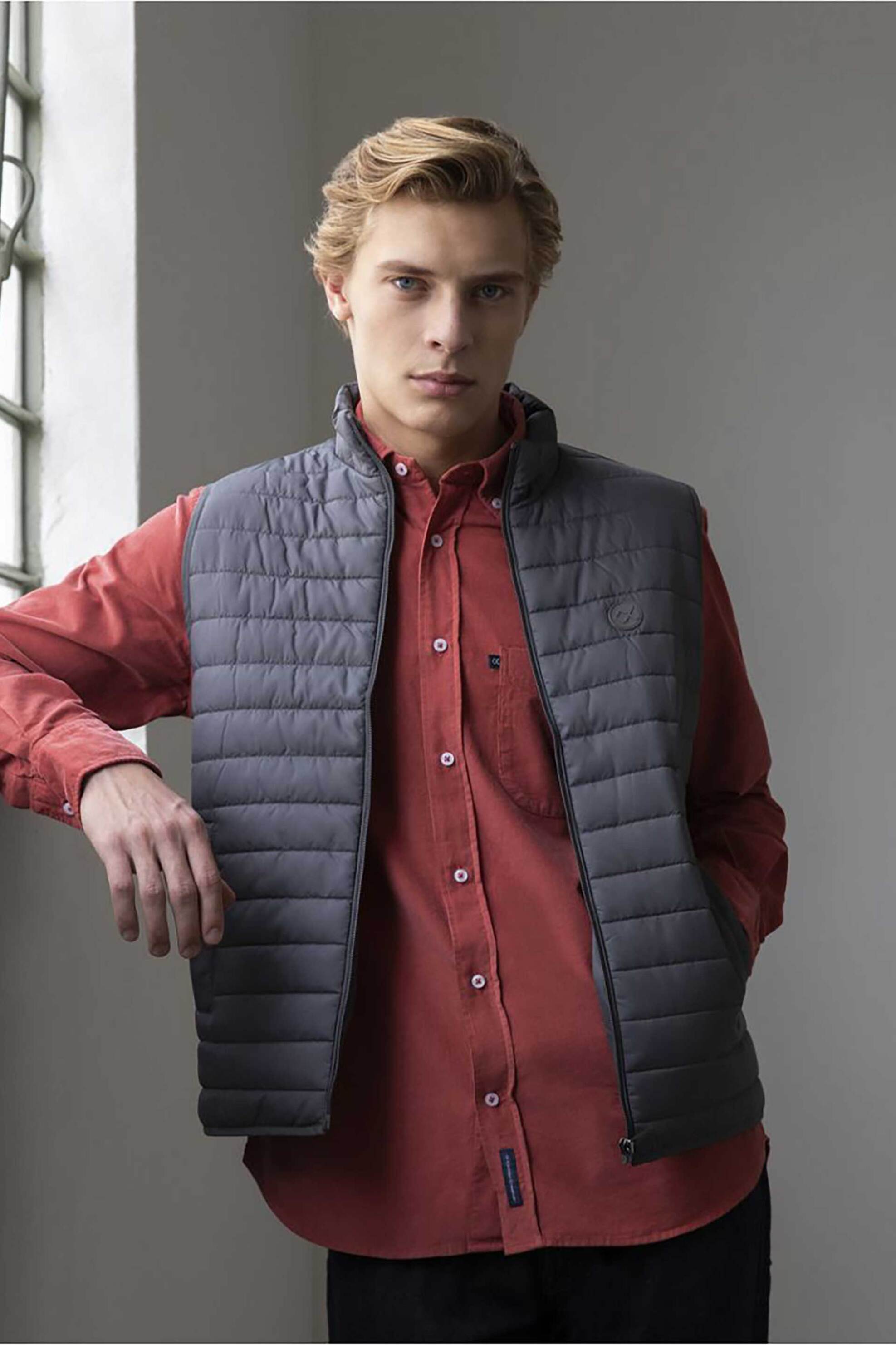 Ανδρικά Αμάνικα Μπουφάν & Παλτό Oxford Company