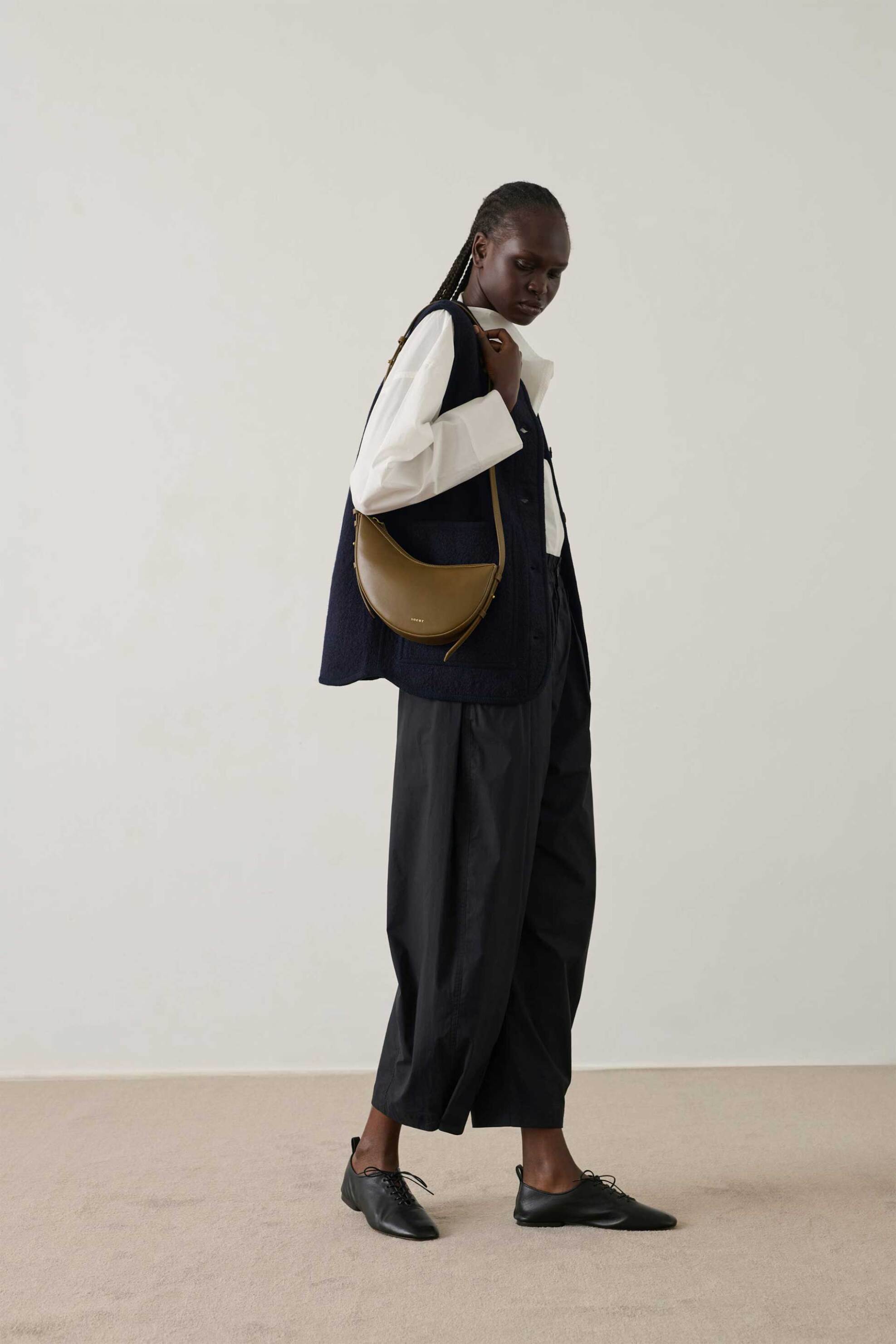 Soeur γυναικεία δερμάτινη τσάντα ώμου "Wino Mini" - SEM1608WINOMINI Taupe φωτογραφία