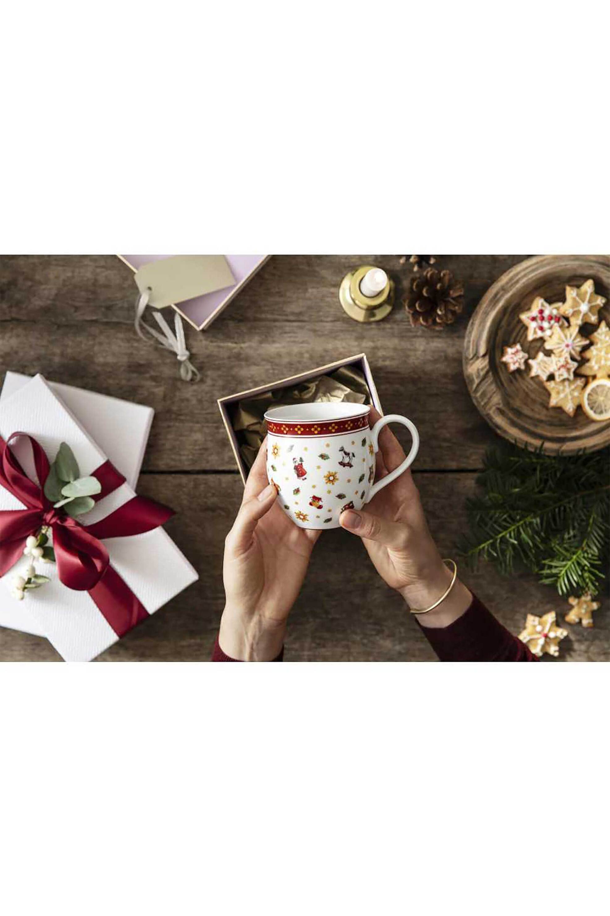 Villeroy & Boch χριστουγεννιάτικη πορσελάνινη κούπα Anniversary Edition 0,44L "Toy's Delight" - 8585-4863 φωτογραφία