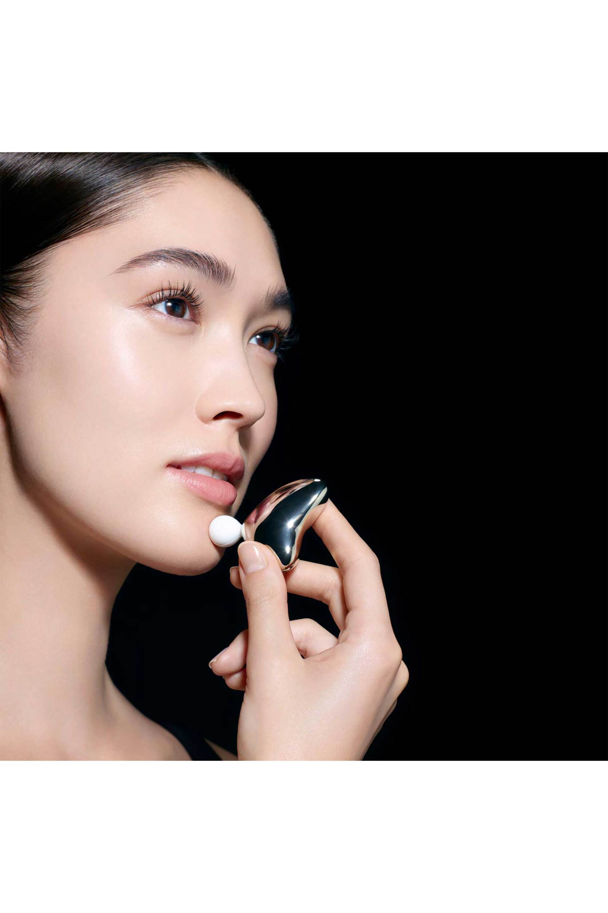 Clarins Precious L'Outil 3-in-1 Facial Massage Tool - 80095377 φωτογραφία