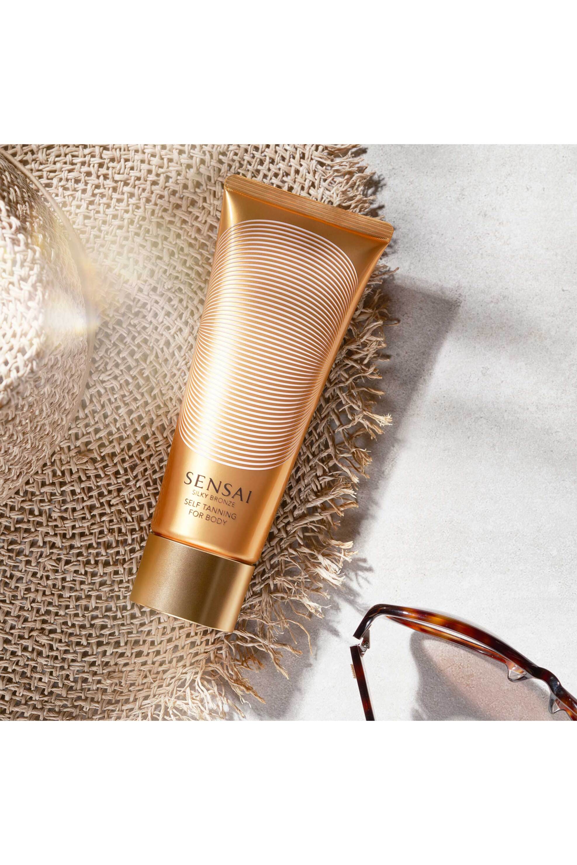 Sensai Silky Bronze Self Tanning For Body 150 ml - 52334 φωτογραφία