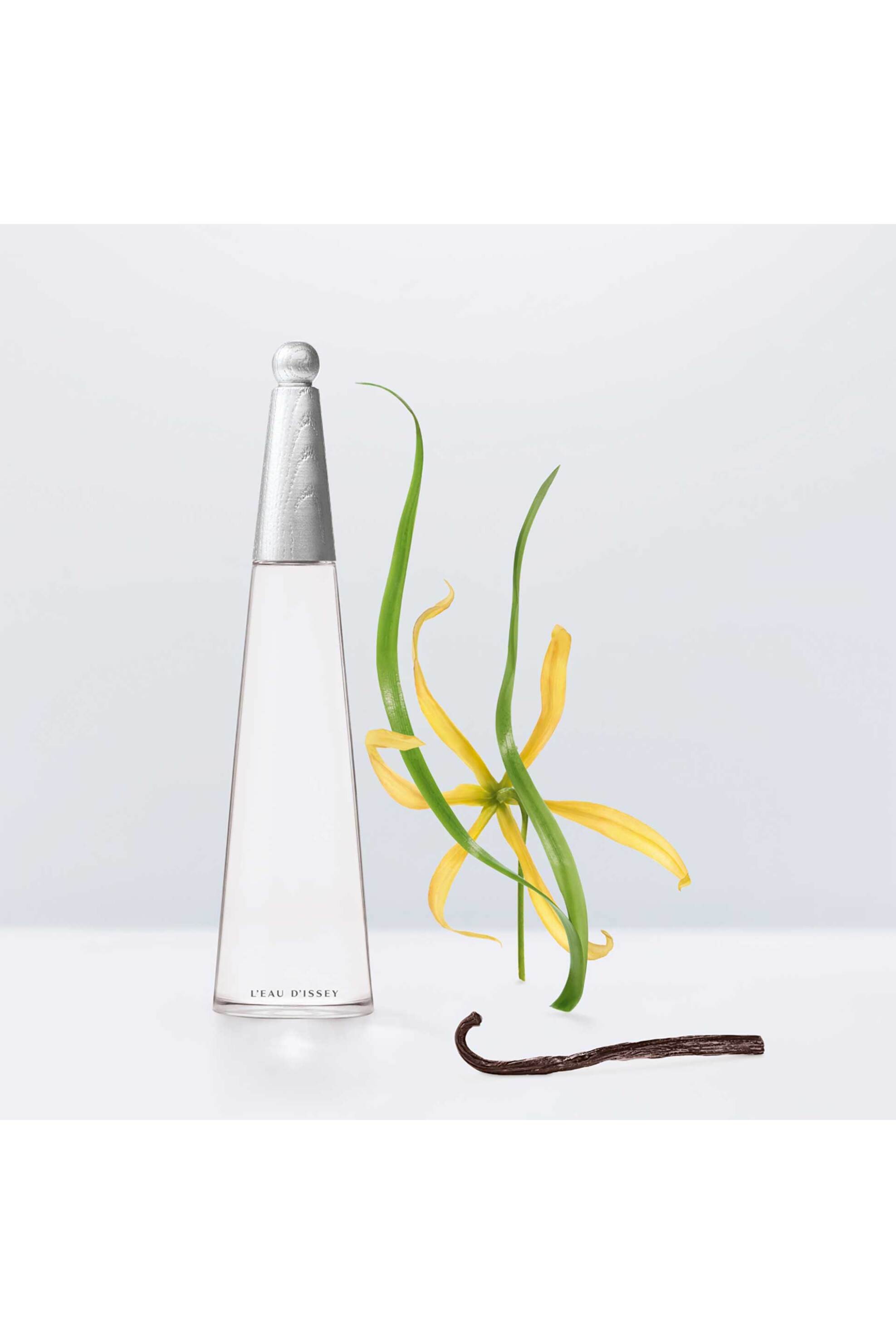 Issey Miyake L'Eau d'Issey Eau de Parfum Intense Vapo - 31800648 φωτογραφία