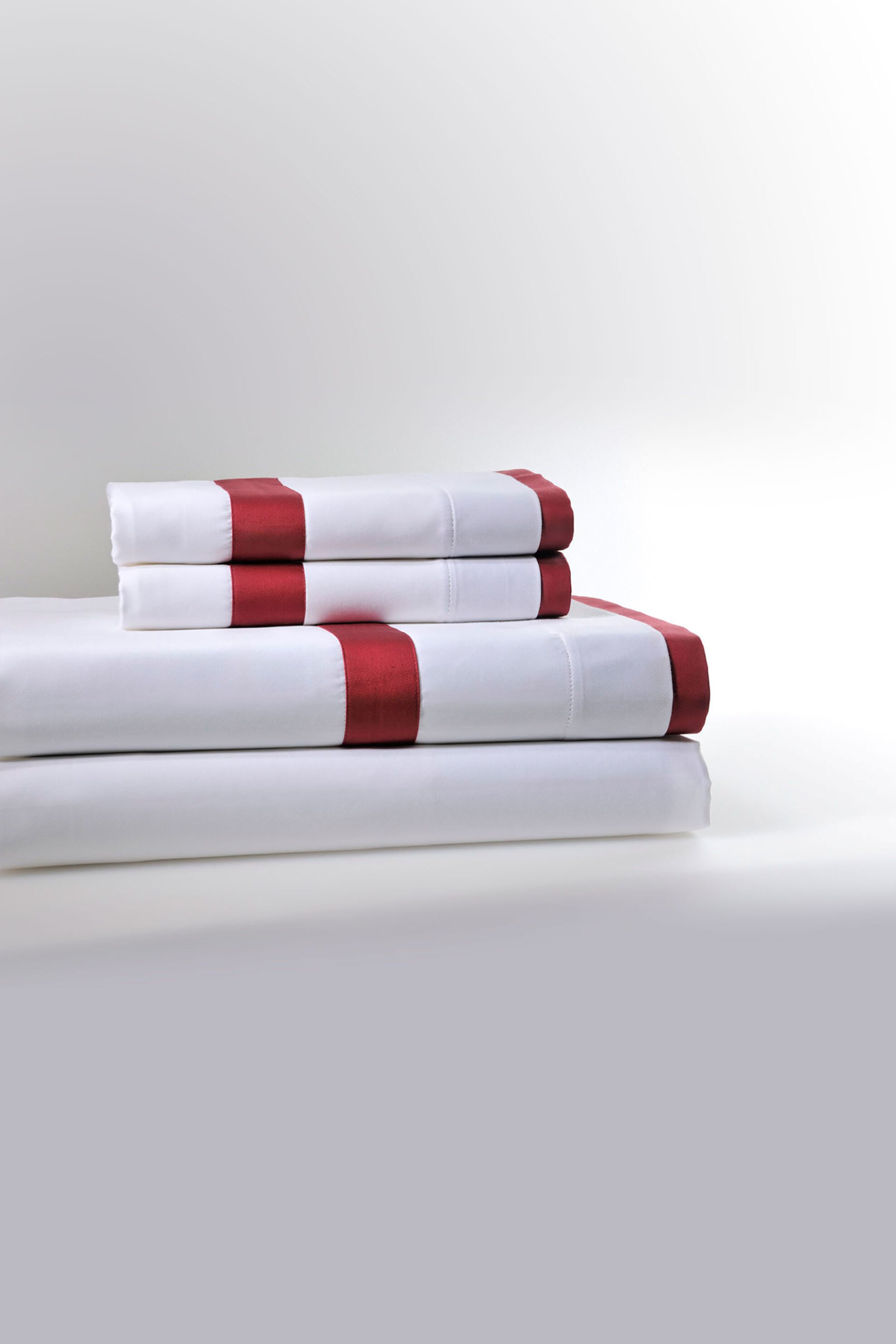 DOWN TOWN Home σετ σεντόνια υπέρδιπλα με μαξιλαροθήκες "Bordeaux" (3 τεμάχια) - 10-0819