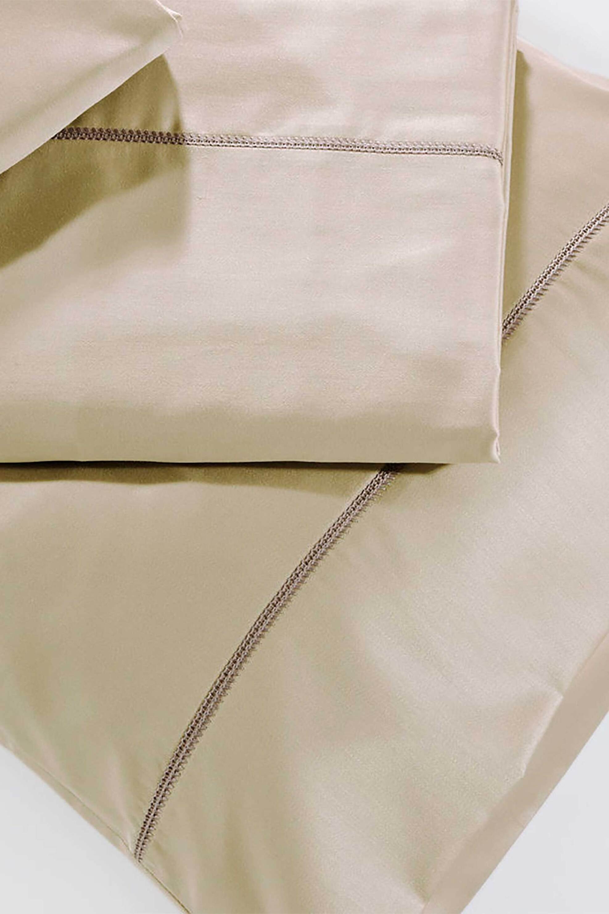 DOWN TOWN Home σετ σεντόνια ημίδιπλα με μαξιλαροθήκες "250/3 Sand" (4 τεμάχια) - 17-0086