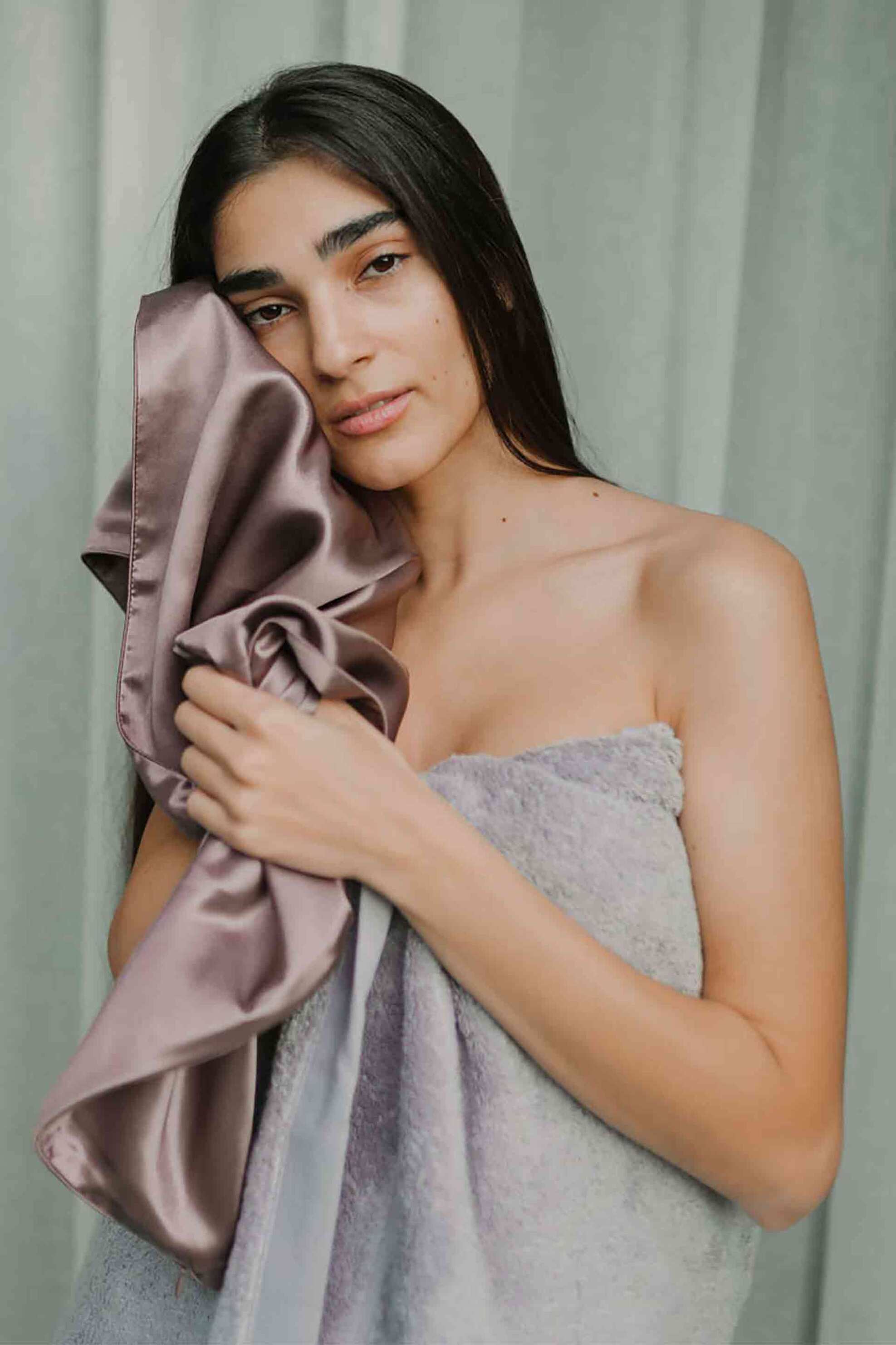 DOWN TOWN Home μεταξωτή μαξιλαροθήκη μονόχρωμη "Purple" 50 x 76 cm - 41-1088 φωτογραφία