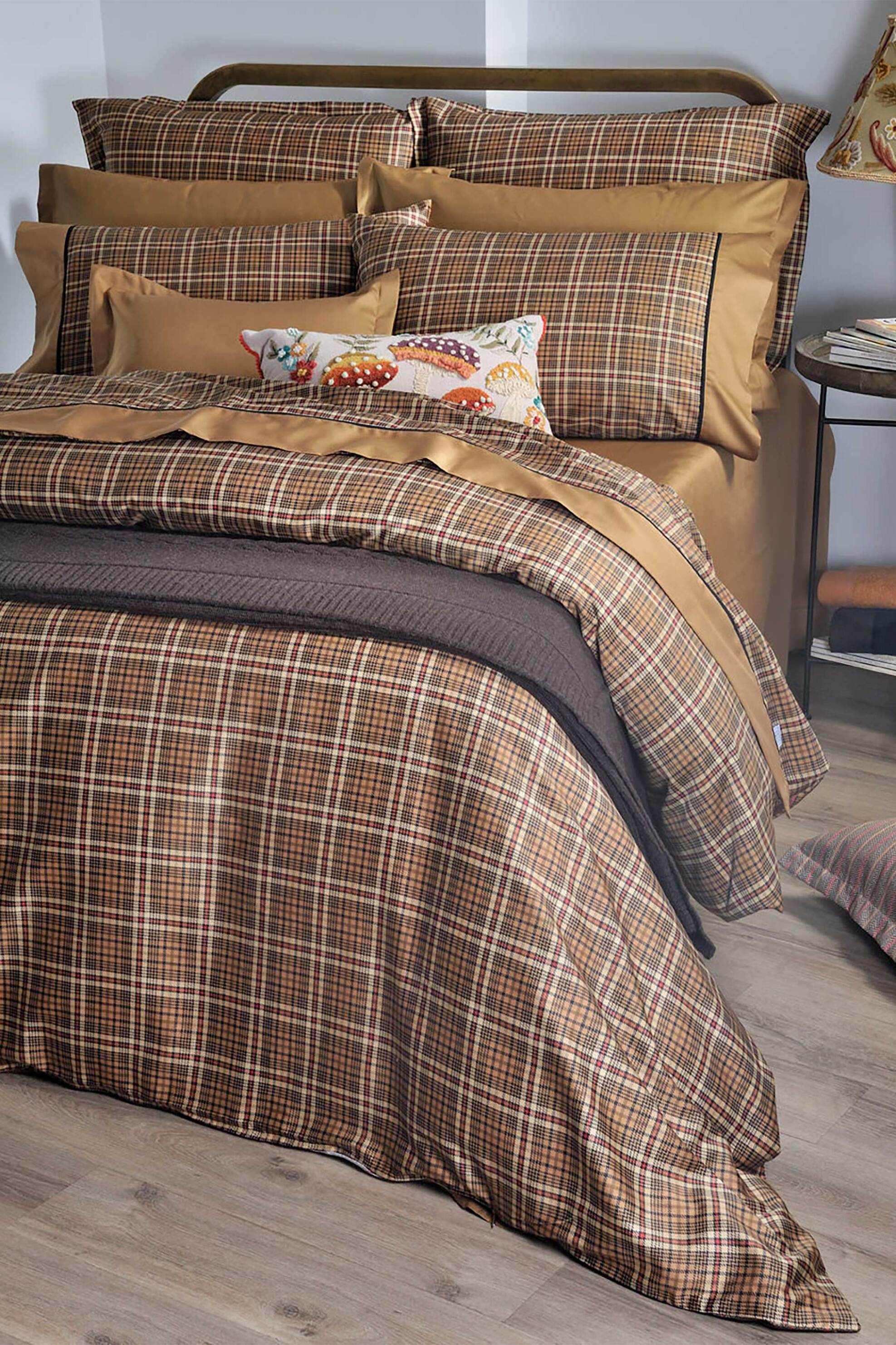 DOWN TOWN Home σετ σεντόνια υπέρδιπλα με μαξιλαροθήκες "847 Bombay Raf" (4 τεμάχια) - 10-0989