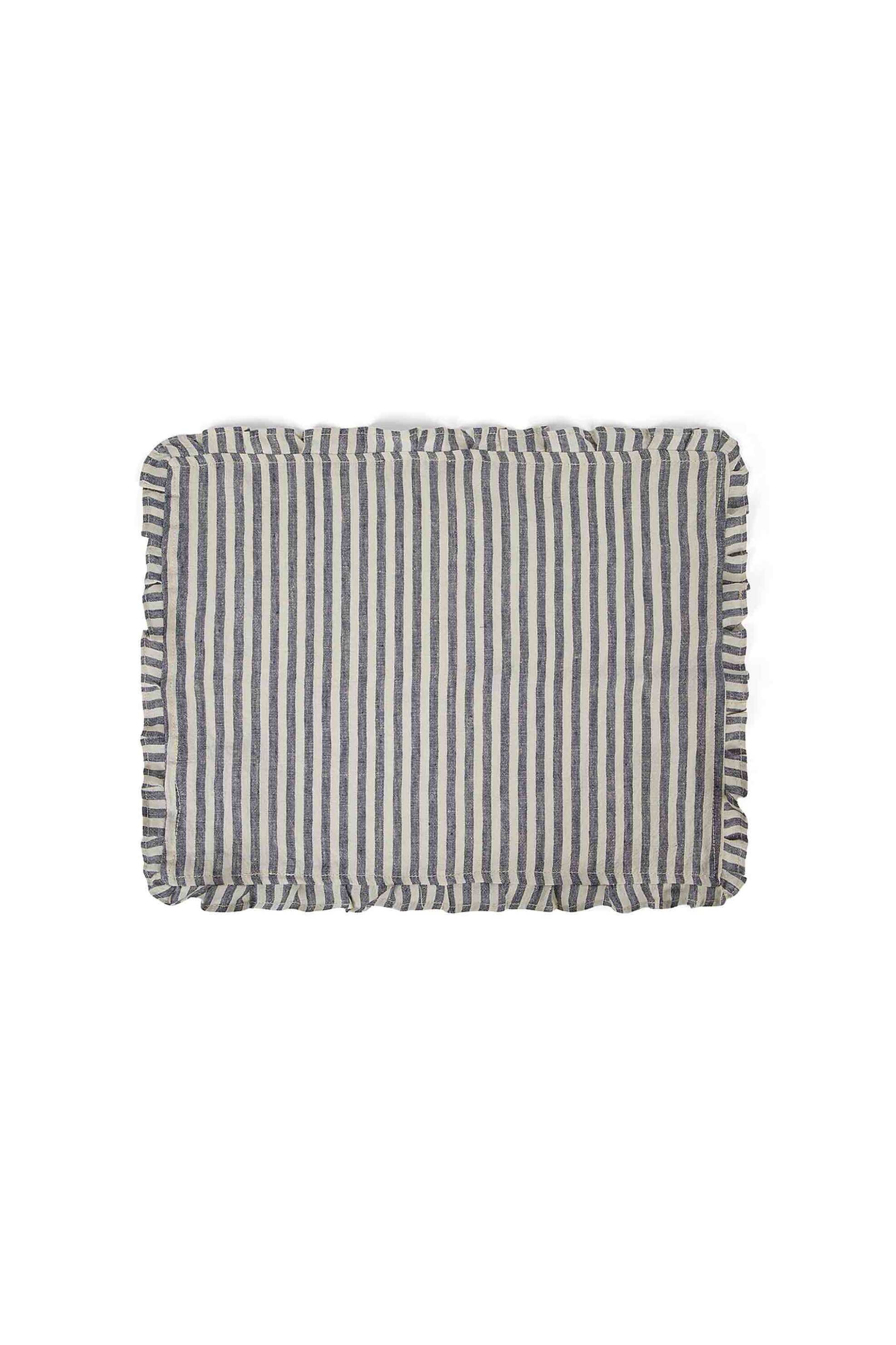 Coincasa σουπλά λινό με ριγέ σχέδιο και βολάν περιμετρικά 50 x 35 cm - 007354682 Μπλε