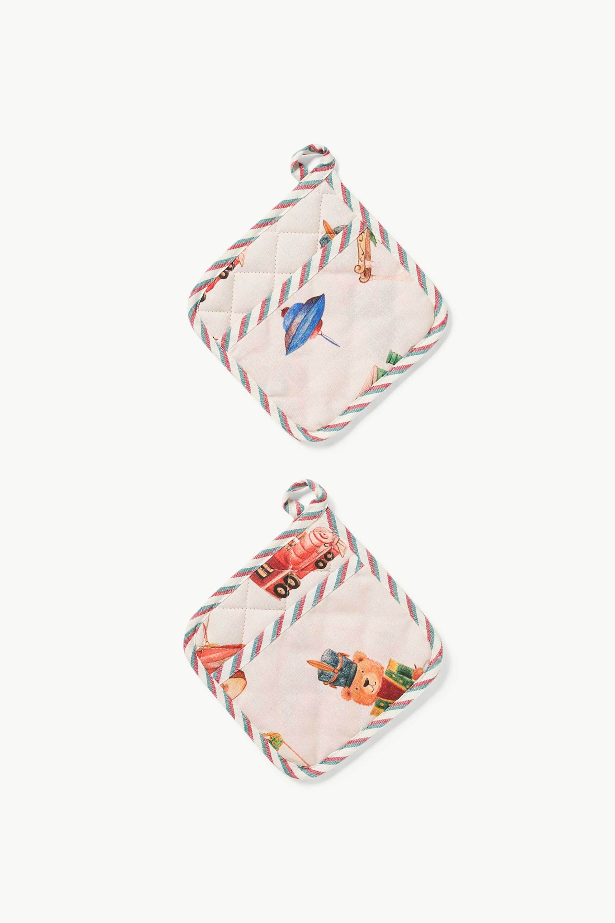 COINCASA Coincasa σετ πιάστρες κουζίνας με χριστουγεννιάτικο μοτίβο (2 τεμάχια) - 006802142 Υπόλευκο