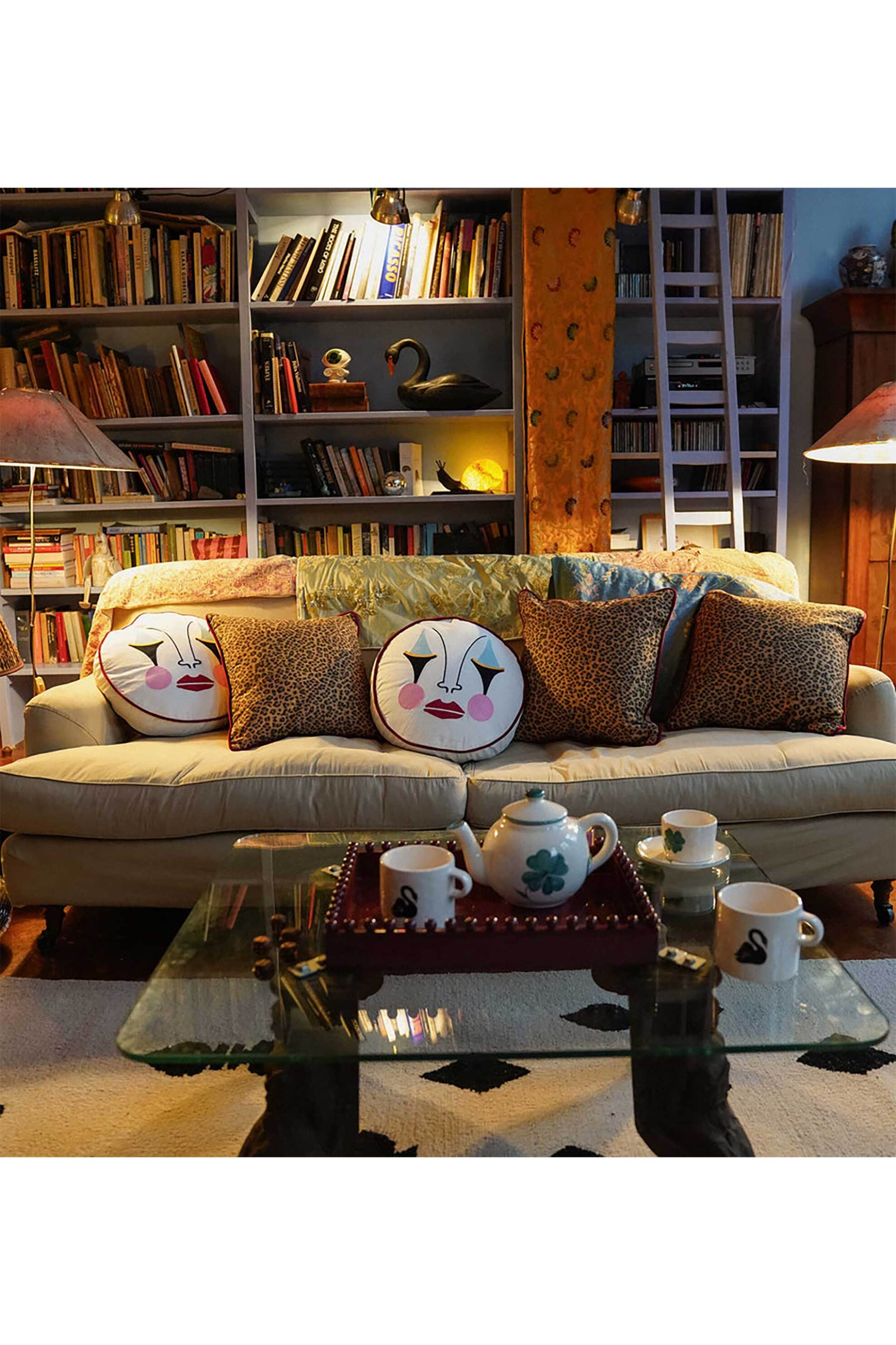 Anna + Nina διακοσμητικό μαξιλάρι με animal print "Leopard" - 25-2M807009 φωτογραφία