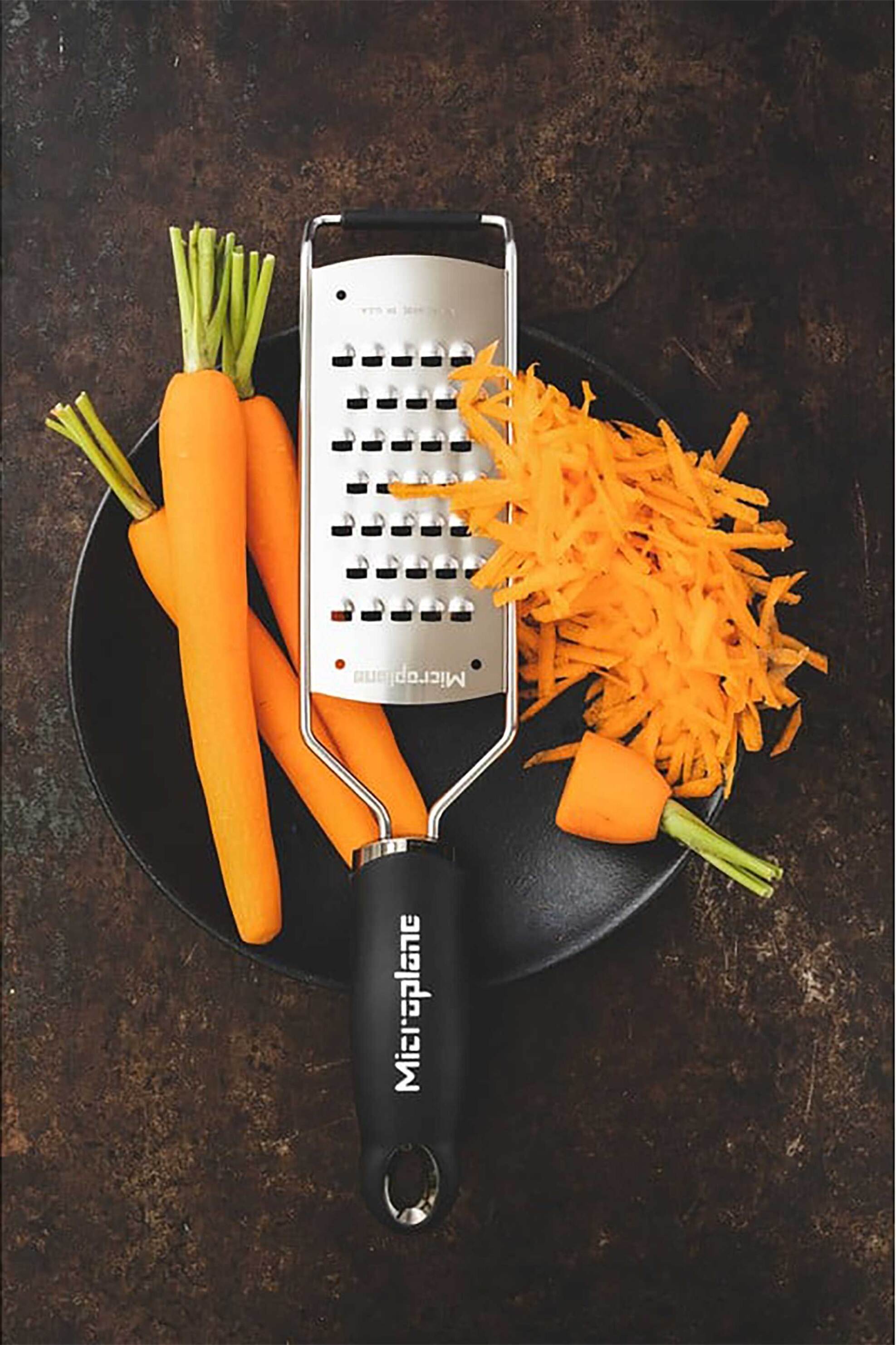 Microplane ανοξείδωτος τρίφτης για λωρίδες "Gourmet Extra Coarse" 31,2 cm μαύρο - 45008E φωτογραφία