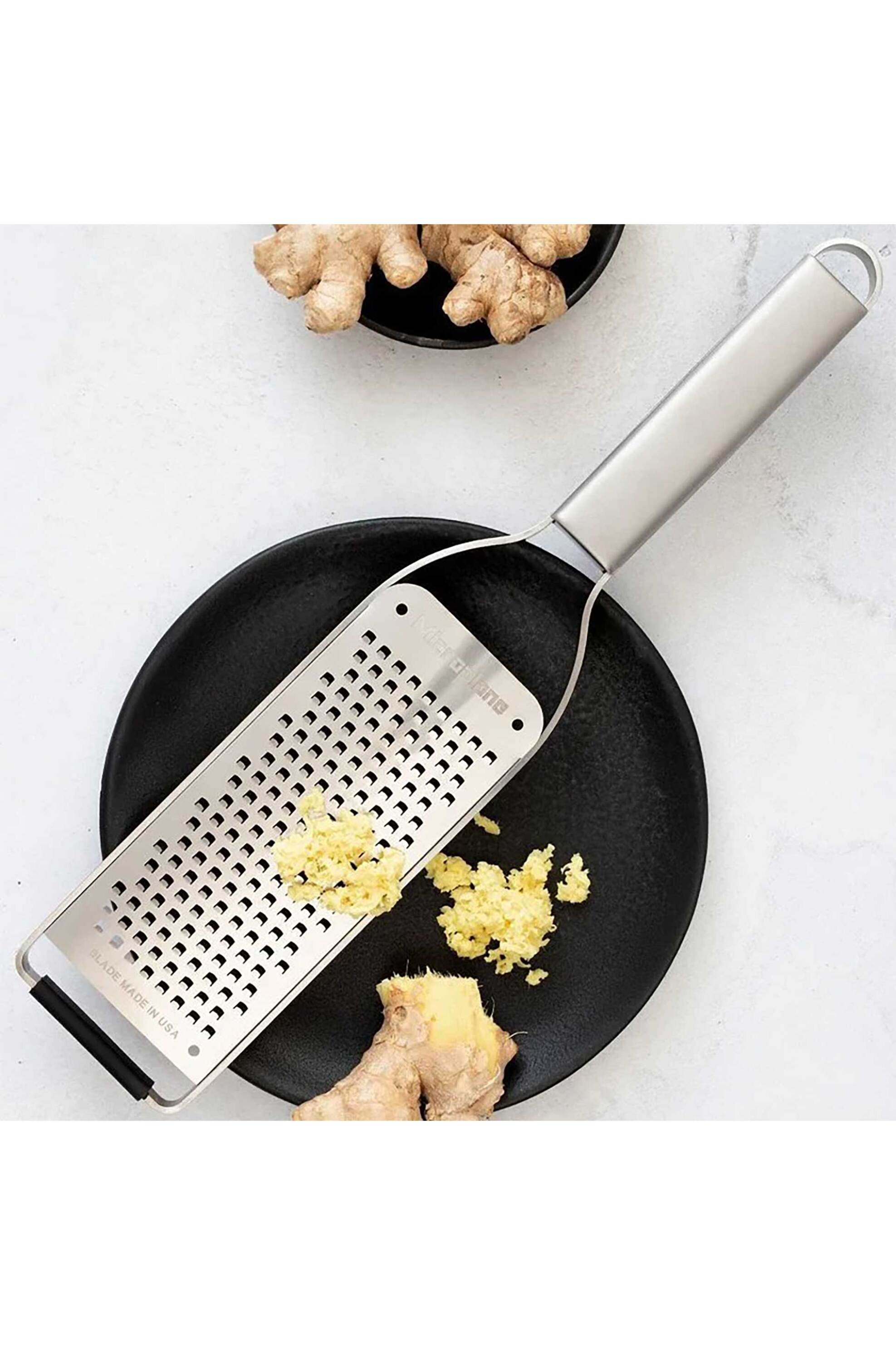 Microplane ανοξείδωτος τρίφτης μέτριος "Coarse Professional" 31 cm - 59000E φωτογραφία