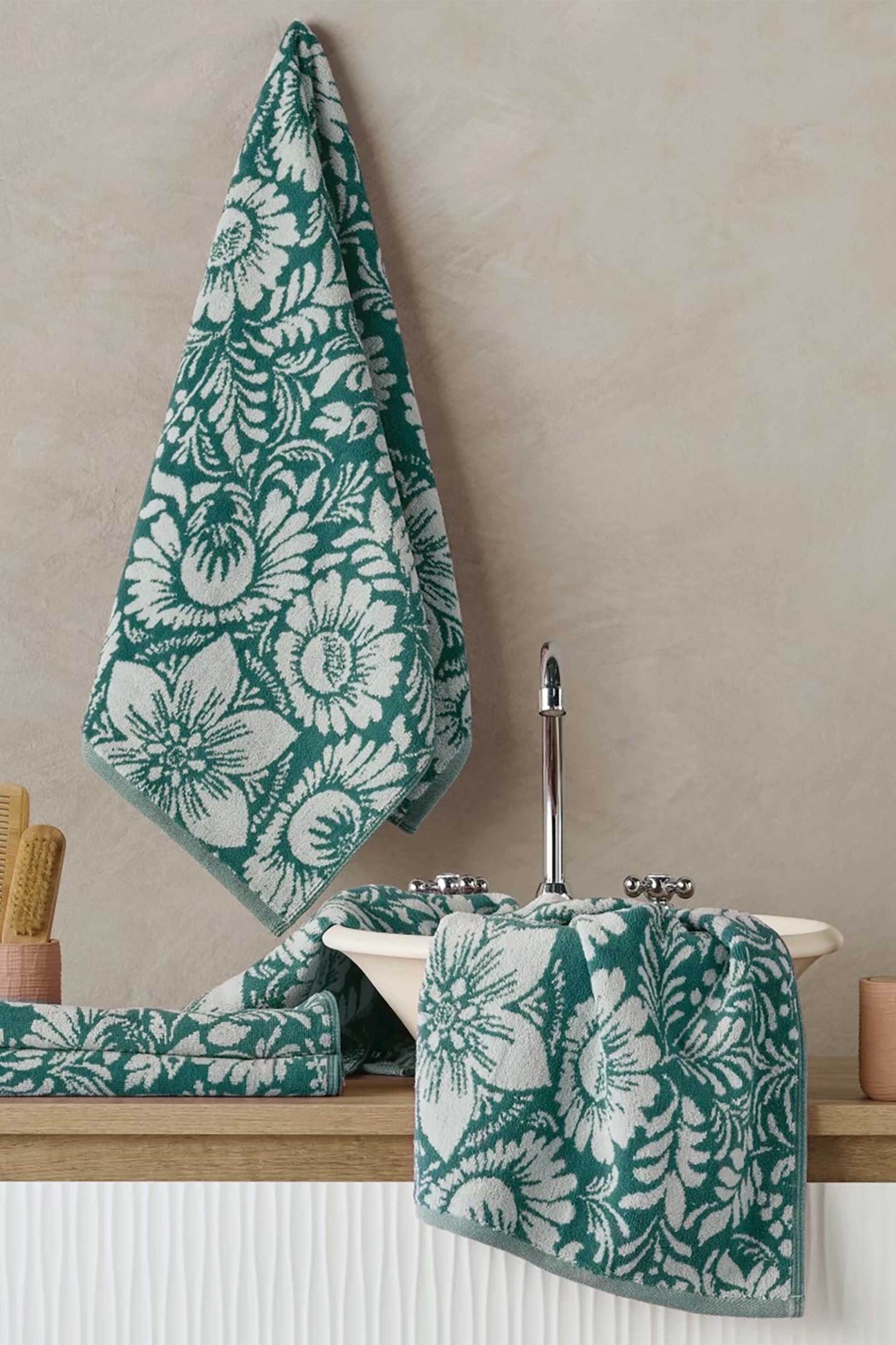 Kentia πετσέτα σώματος με all-over print "Elka 07" 80 x 150 cm - 000076004