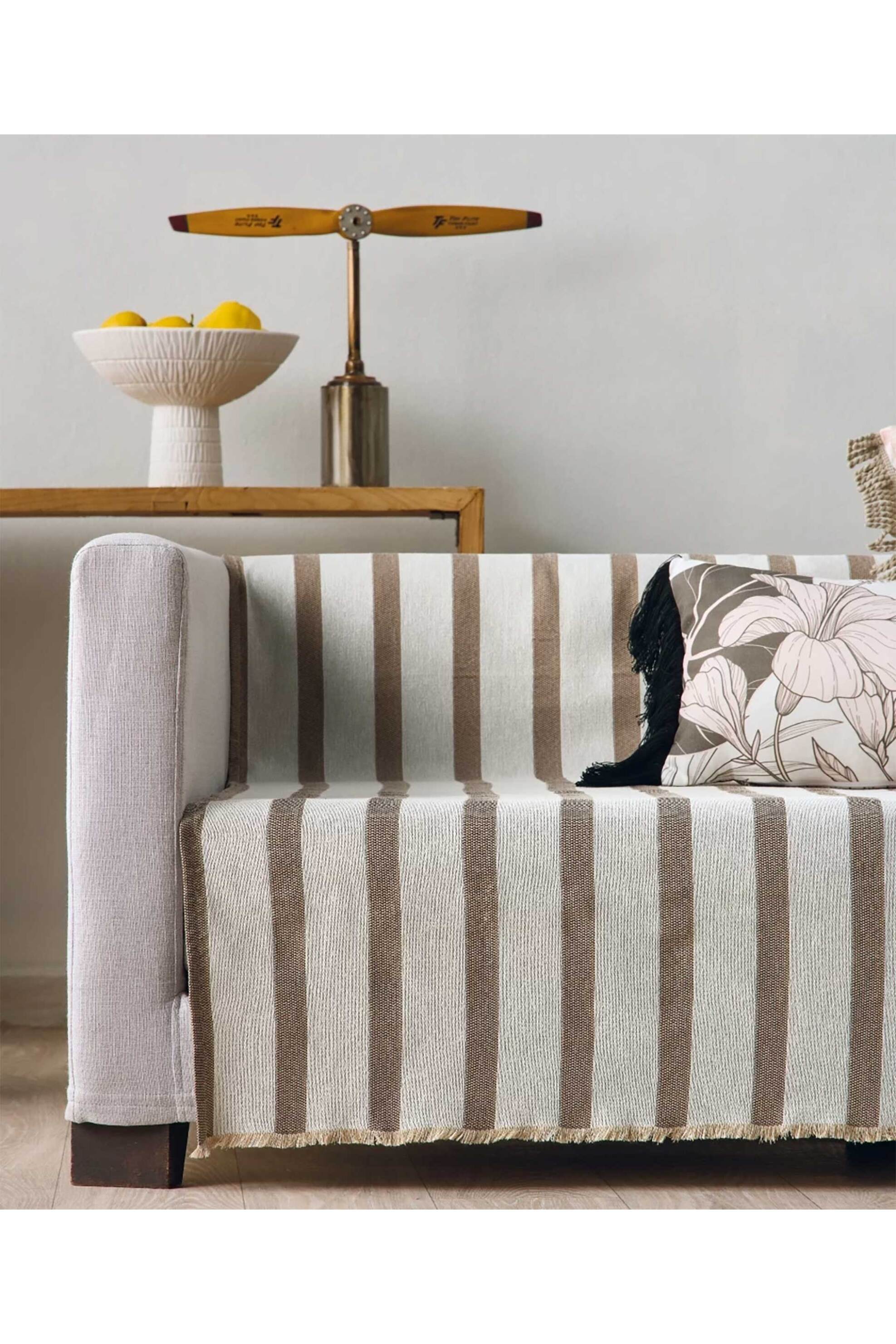 Kentia ριχτάρι διθέσιου καναπέ "Dangelo 04" 180 x 240 cm Εκρού - 000078097 φωτογραφία