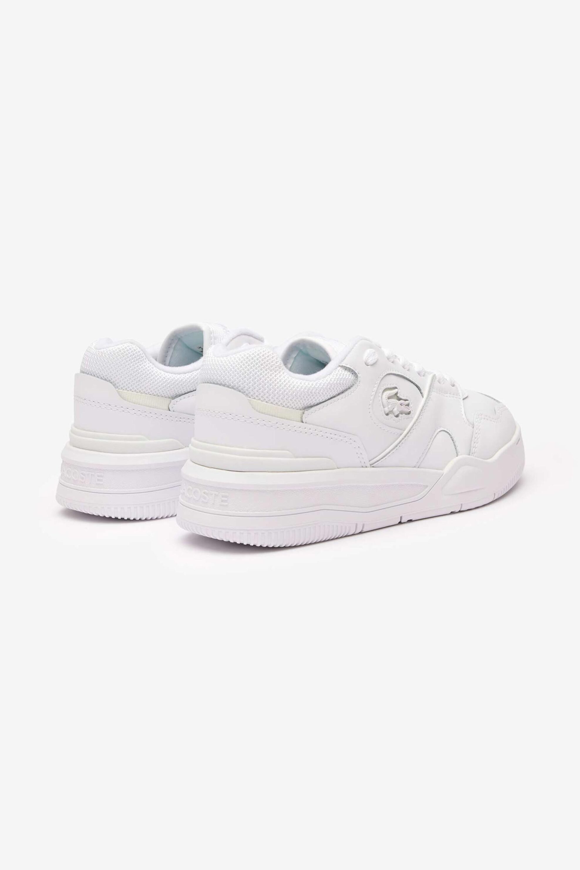 Lacoste γυναικεία δερμάτινα sneakers μονόχρωμα με ανάγλυφο σχέδιο 