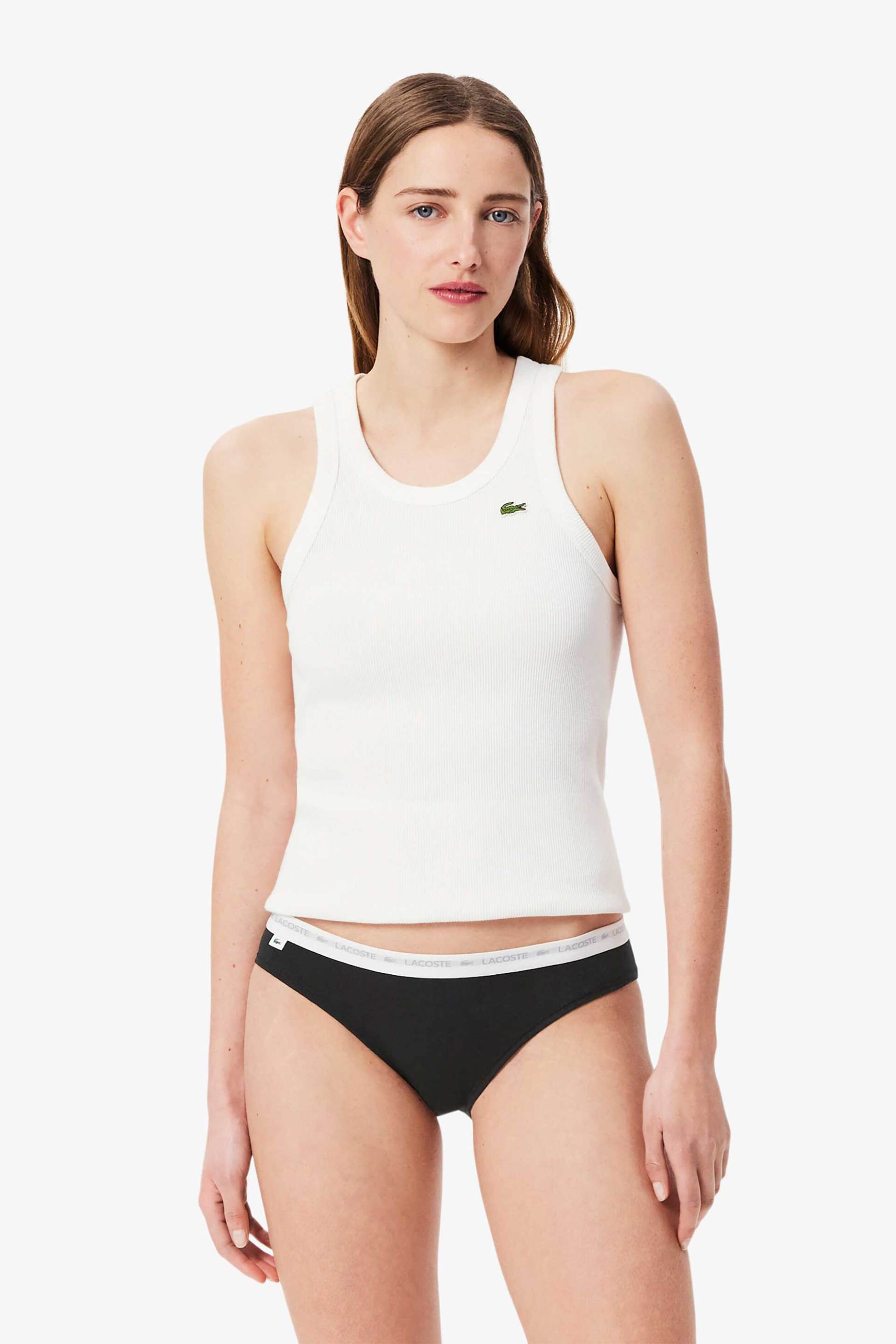 Lacoste σετ γυναικεία εσώρουχα string brief με contrast μέση και λογότυπο (3 τεμάχια) - 8F1341 Μαύρο φωτογραφία