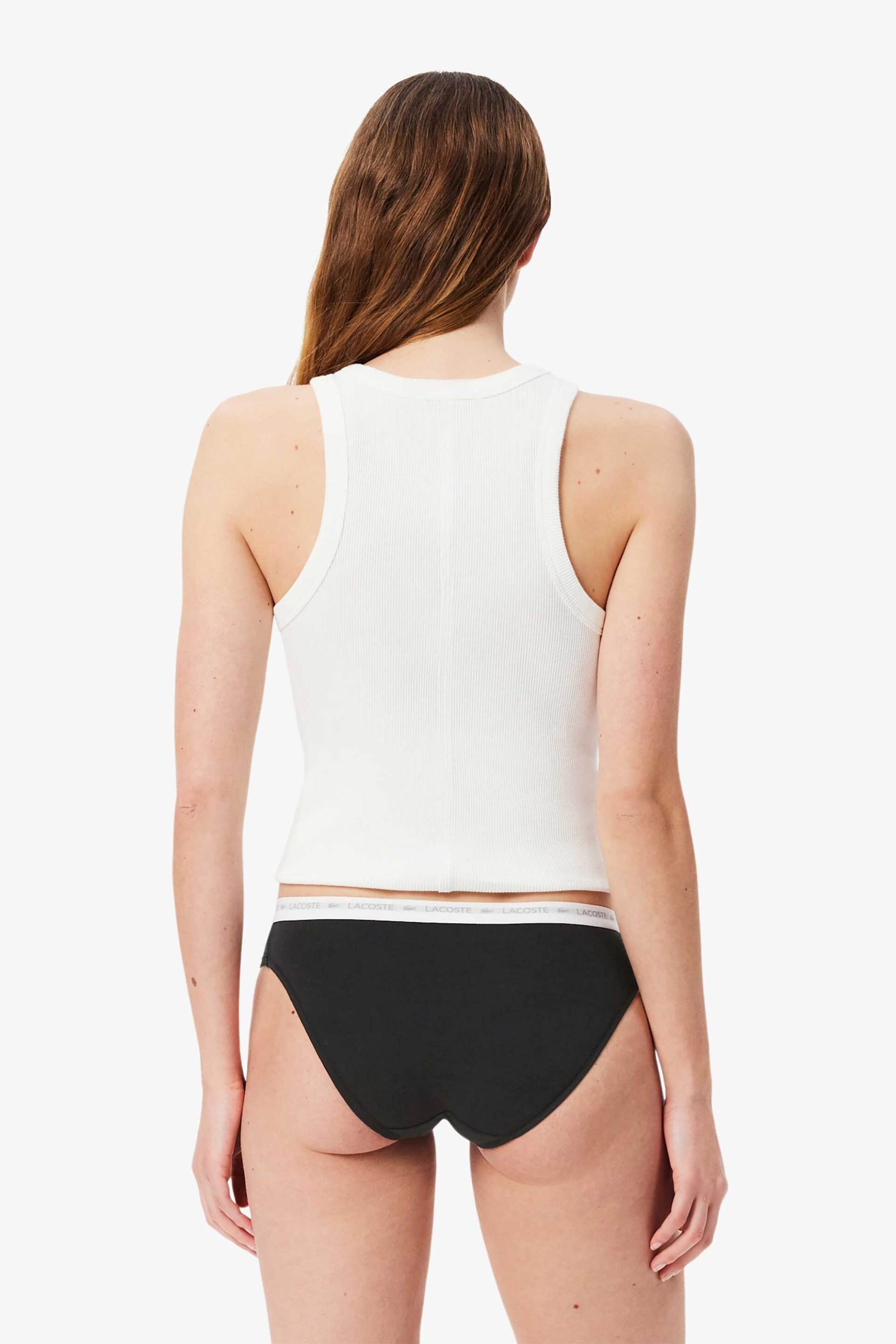 Lacoste σετ γυναικεία εσώρουχα string brief με contrast μέση και λογότυπο (3 τεμάχια) - 8F1341 Μαύρο φωτογραφία