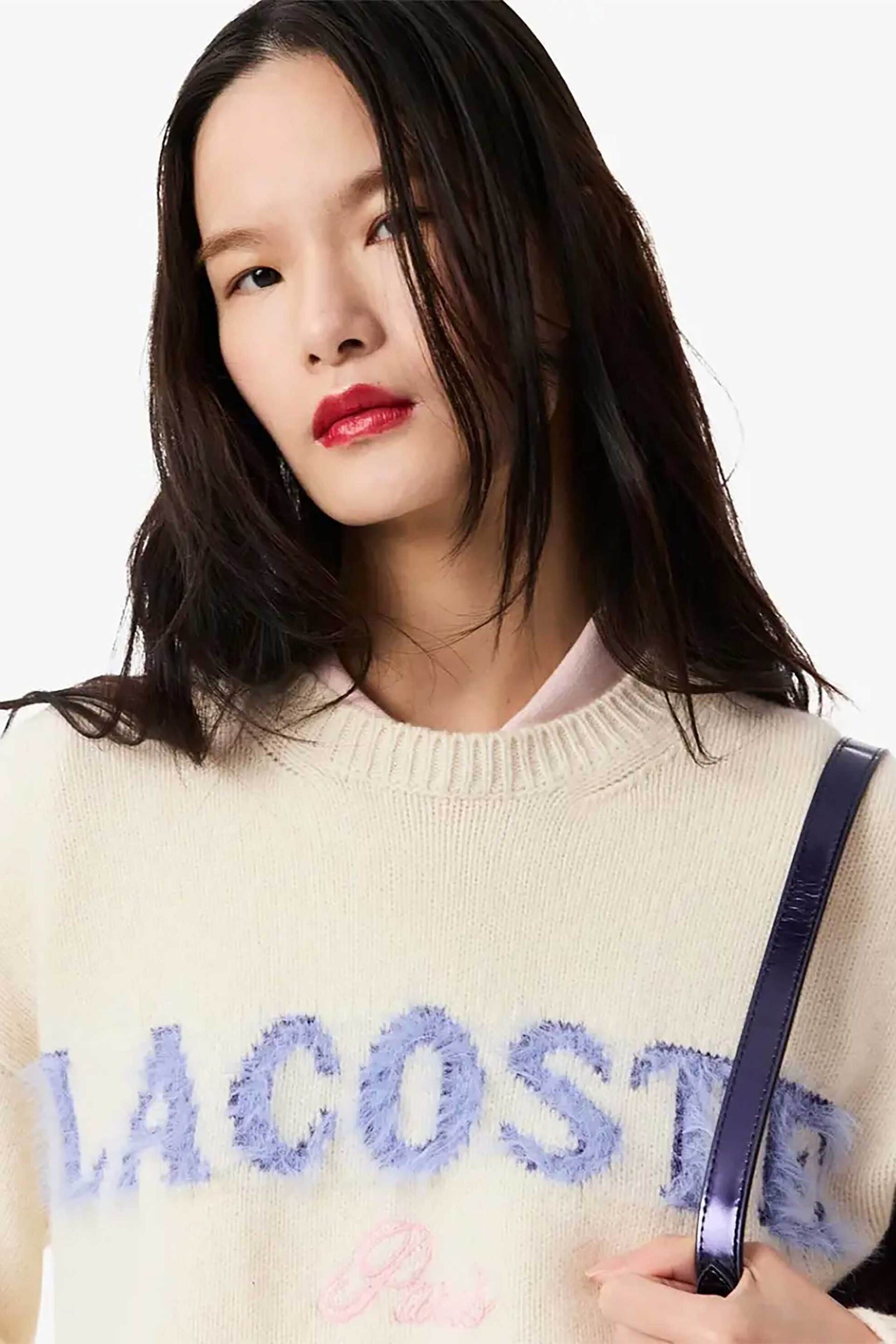 Lacoste γυναικείο μάλλινο πουλόβερ με fluffy λογότυπο Relaxed Fit - AF6832-00 Εκρού φωτογραφία