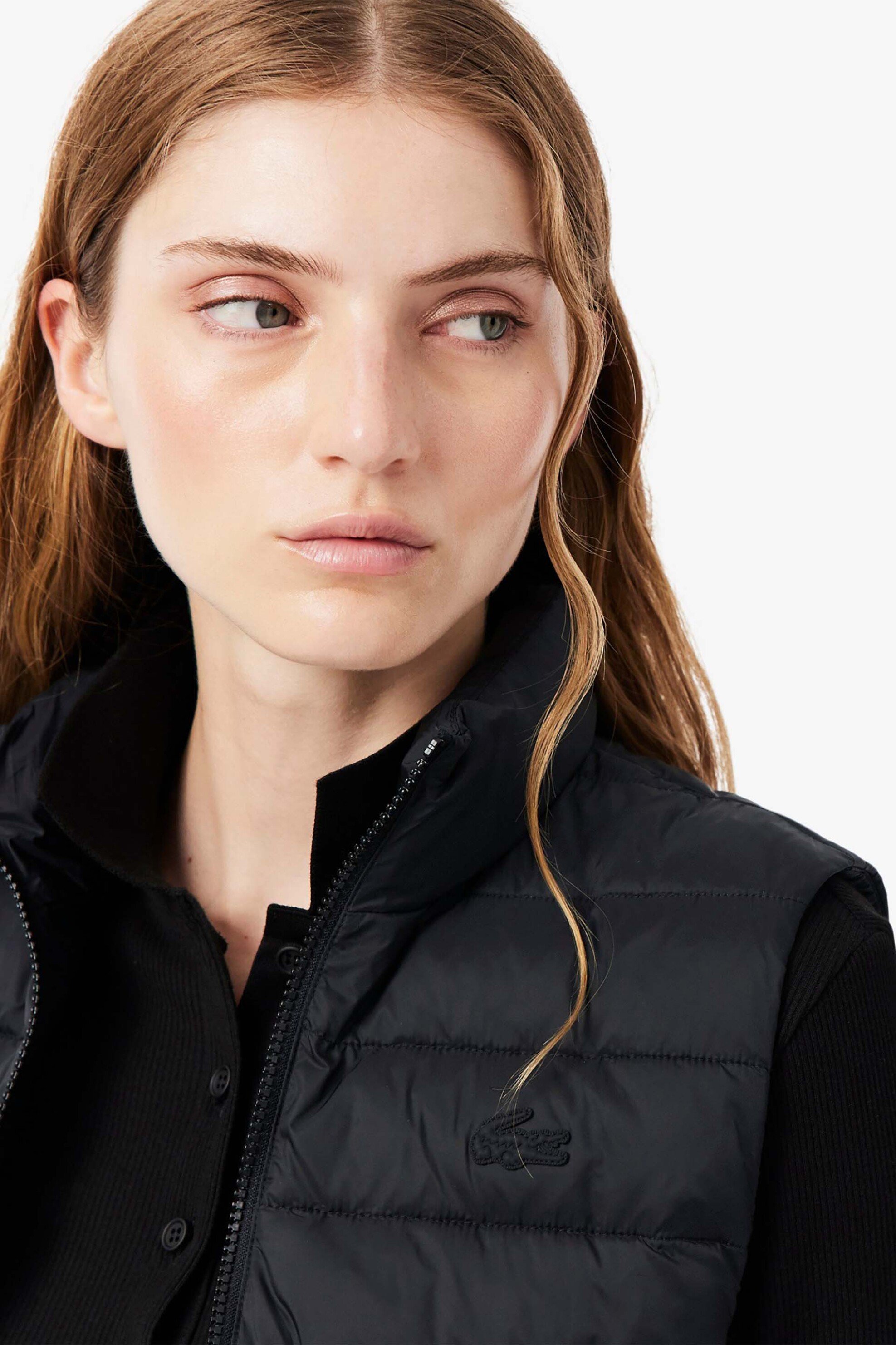 LACOSTE Lacoste γυναικείο αμάνικο μπουφάν αδιάβροχο καπιτονέ με λογότυπο Slim Fit - BF0602 Μαύρο - 2