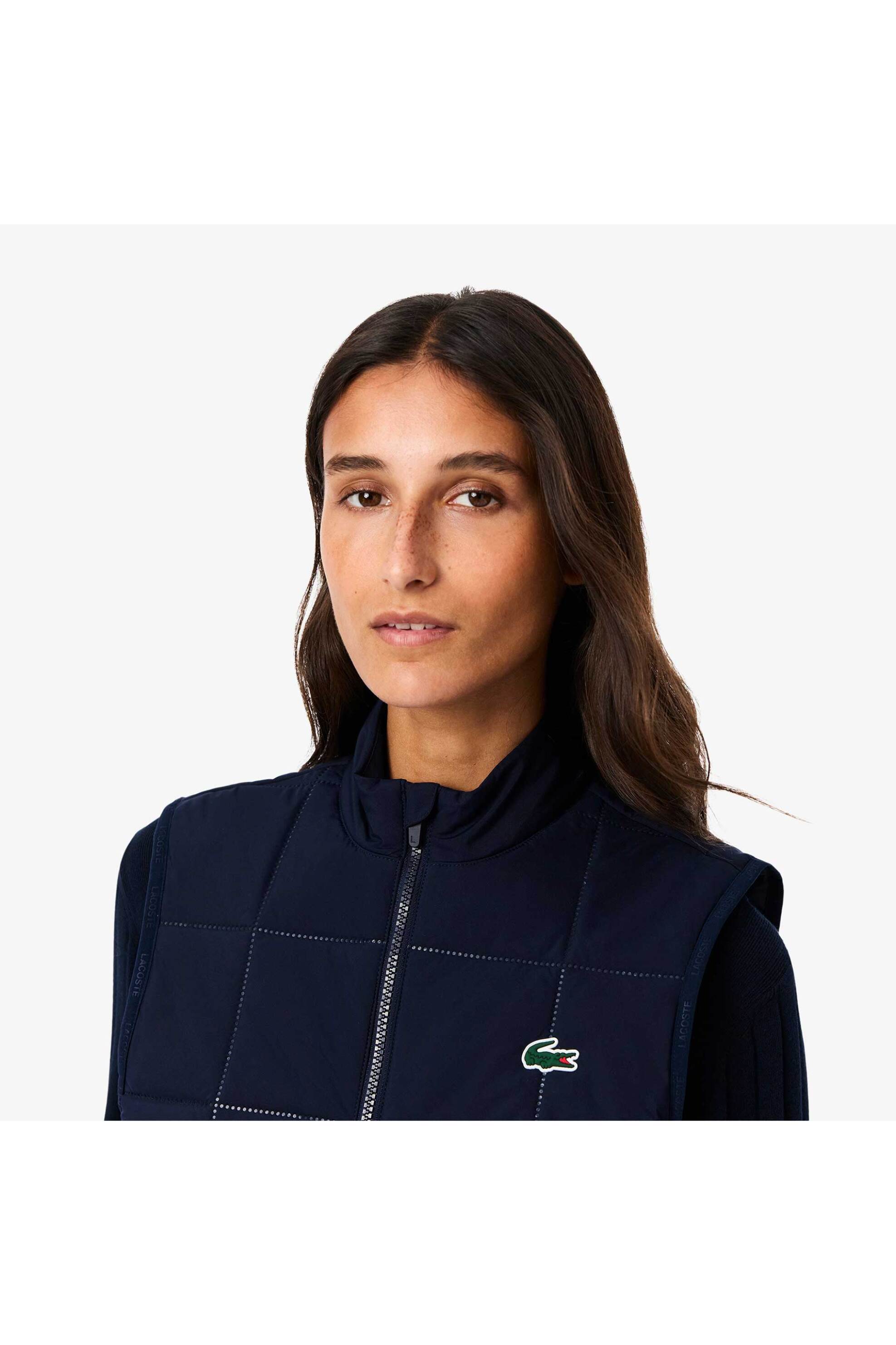 Lacoste γυναικείο αμάνικο μπουφάν αδιάβροχο με λογότυπο "UV Protect Golf" - BF8568-00 Μπλε Σκούρο φωτογραφία