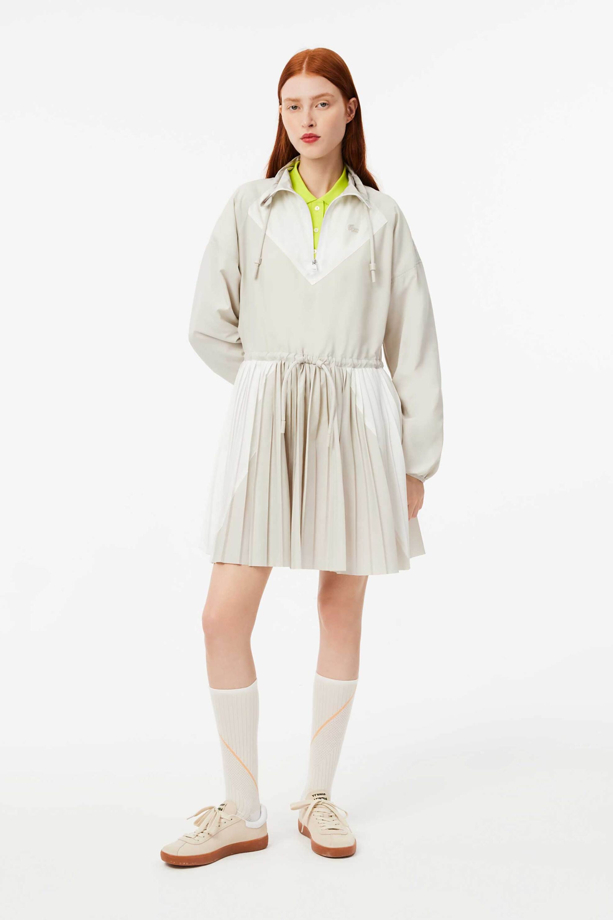 LACOSTE Lacoste γυναικείο mini φόρεμα με πλισέ κάτω μέρος και λογότυπο Relaxed Fit - EF3250-00 Μπεζ