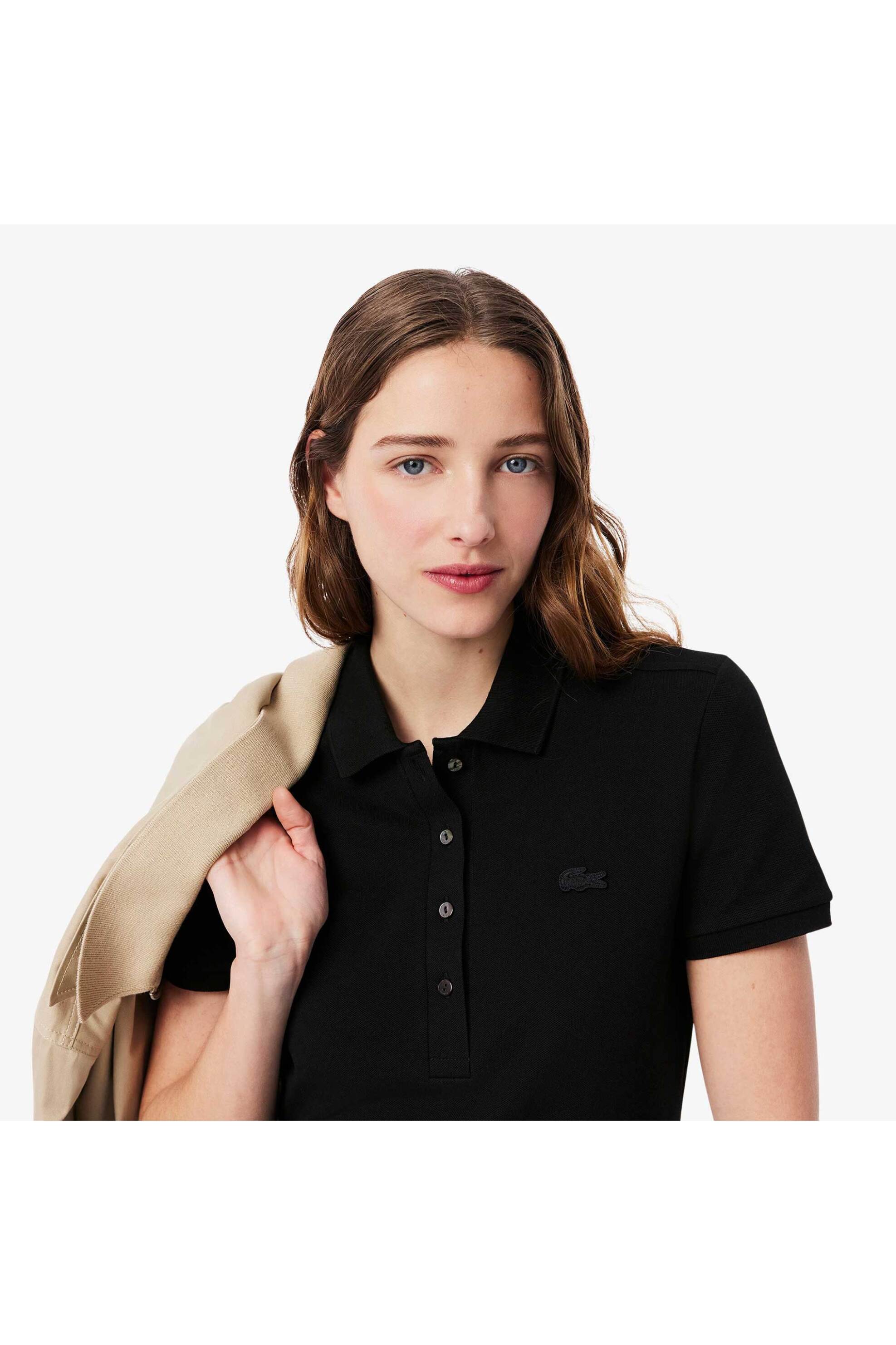 Lacoste γυναικείο mini φόρεμα πόλο πικέ με κεντημένο λογότυπο Slim Fit - EF5473 Μαύρο φωτογραφία