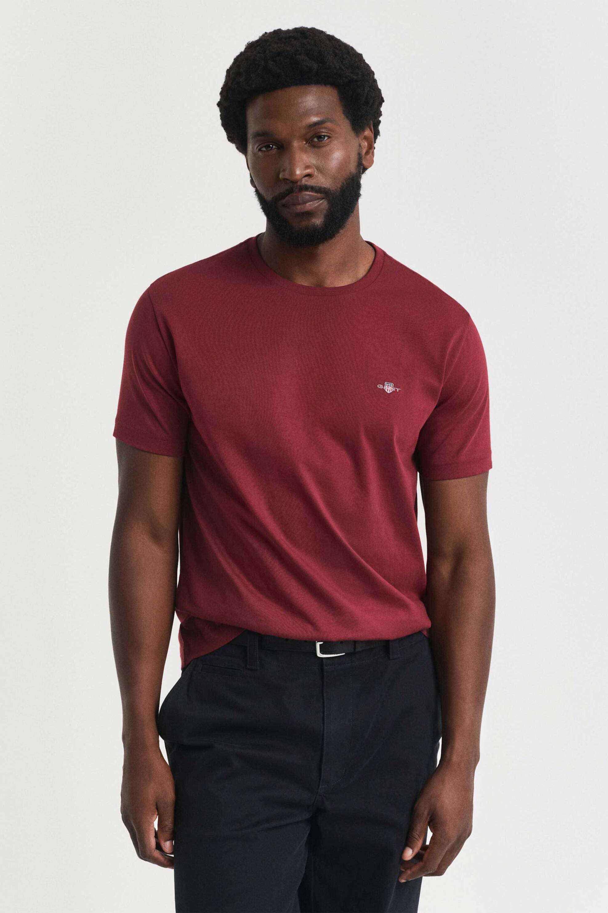 Gant ανδρικό T-shirt μονόχρωμο με κεντημένο λογότυπο Regular Fit - 2003184 Μπορντό